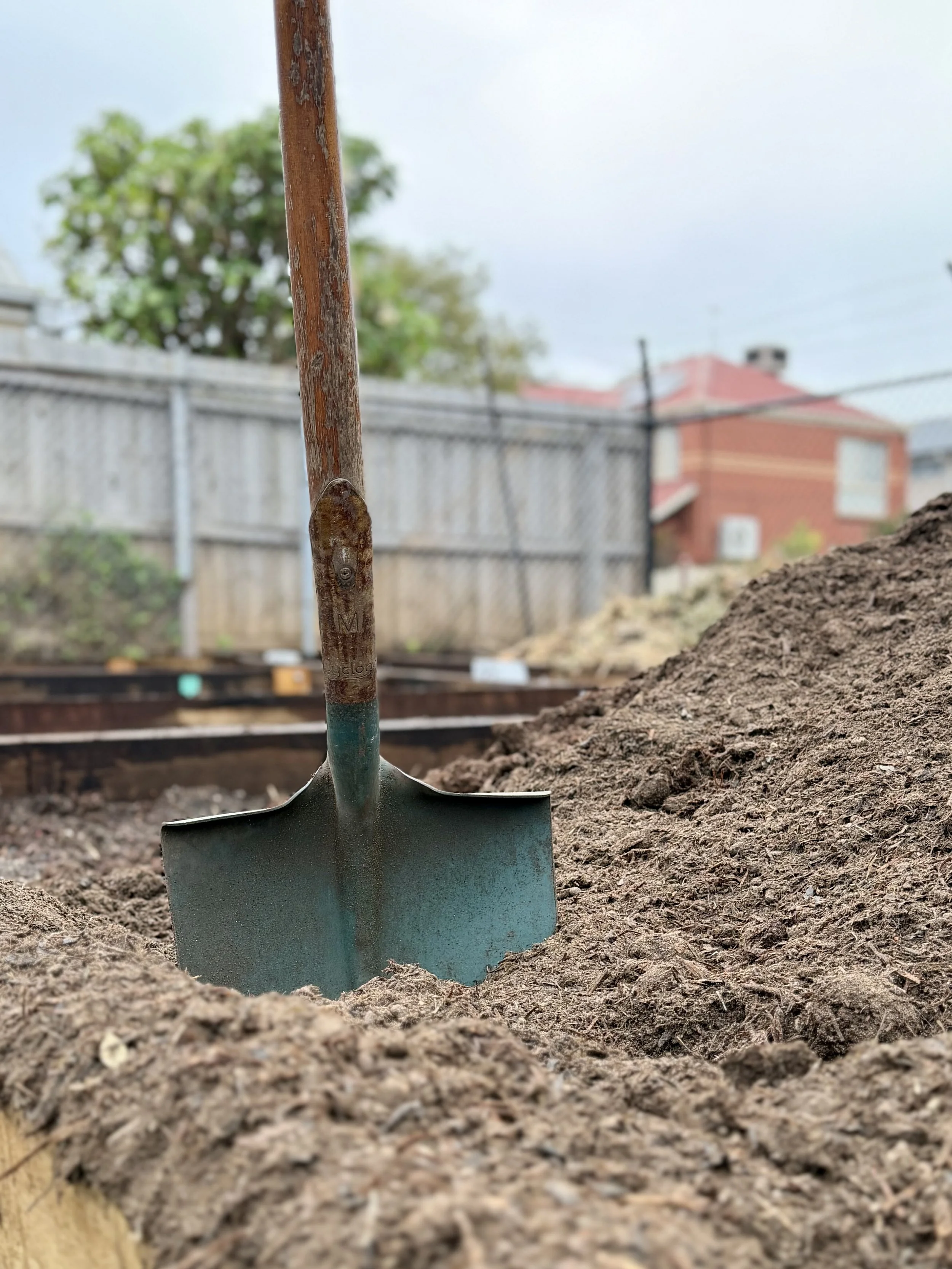 A working bee at the renewed Kensington Community Gardens. Image courtesy Samira Rezai.