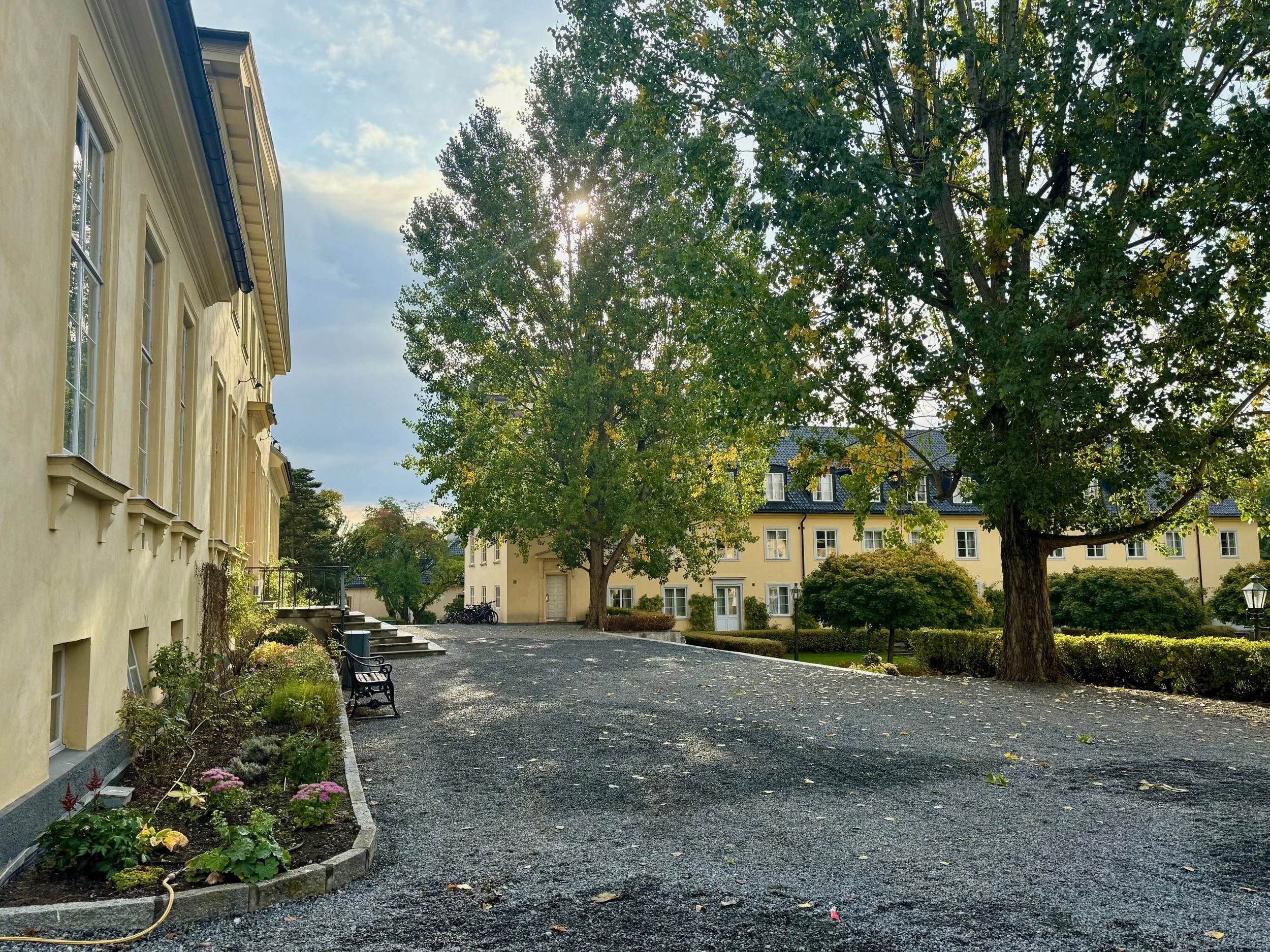 hovedhus fra vest.jpg