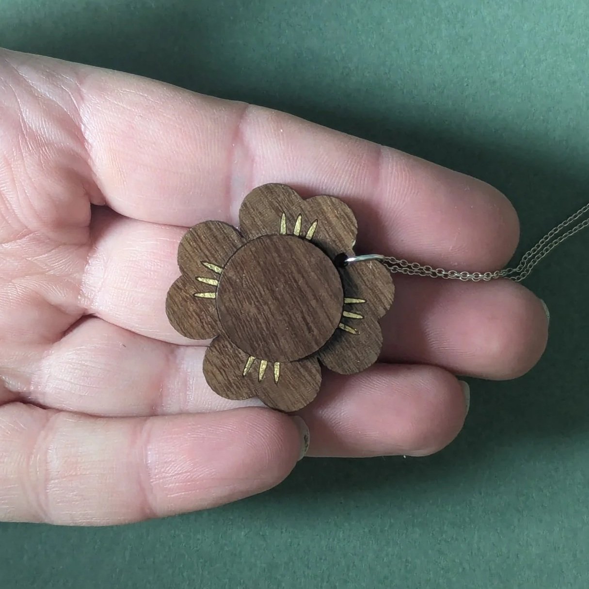 walnut+necklace+3.jpg