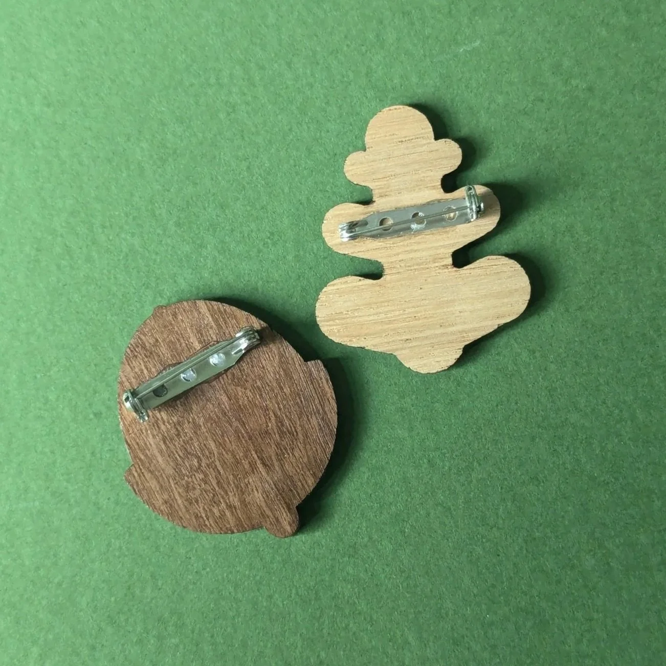 acorn+oak+leaf+brooches+7.jpg