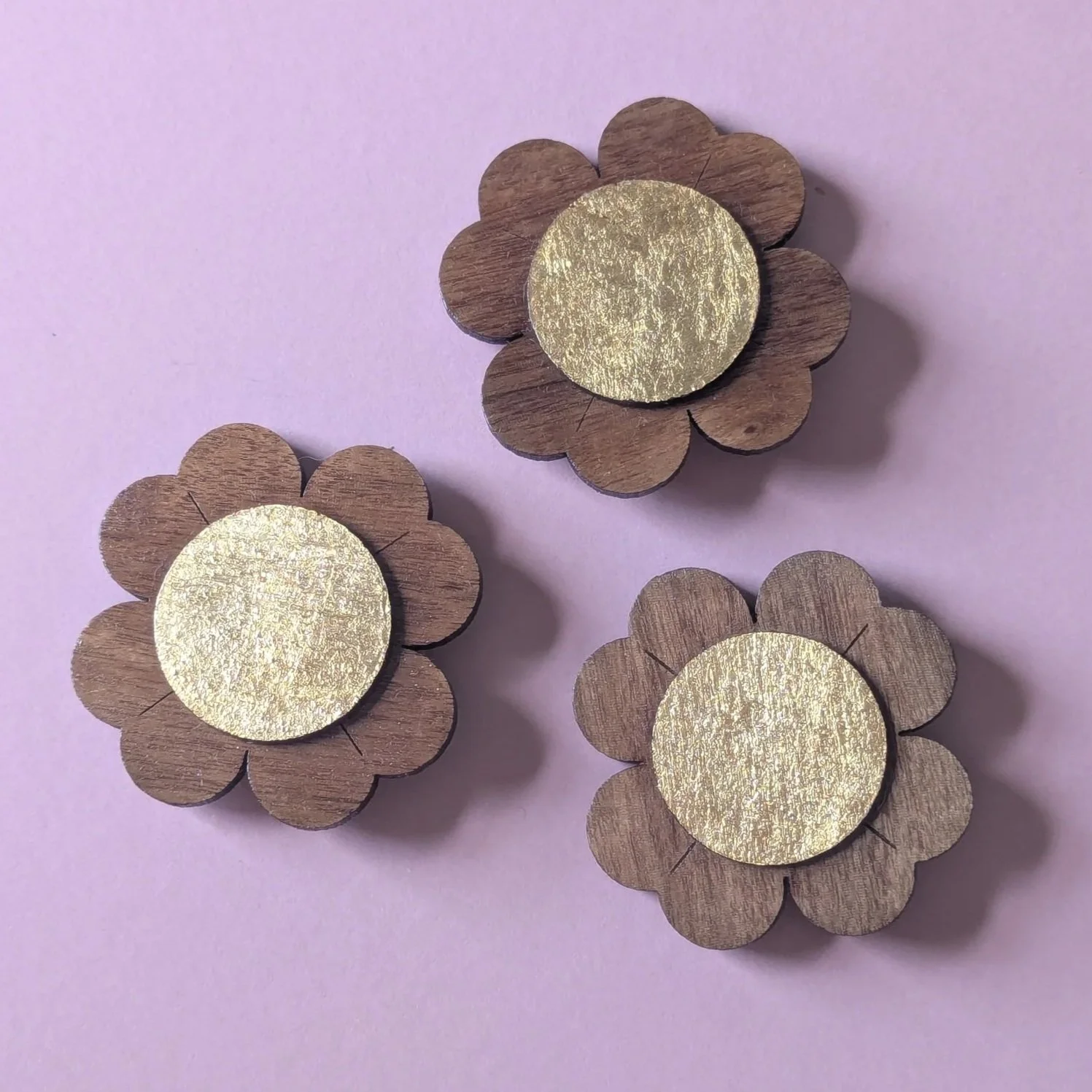 walnut+flower+brooch.jpg