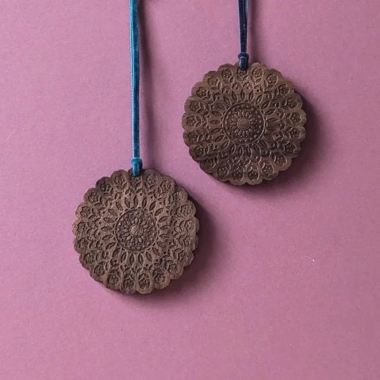 Walnut Veneered Mandala Decoration