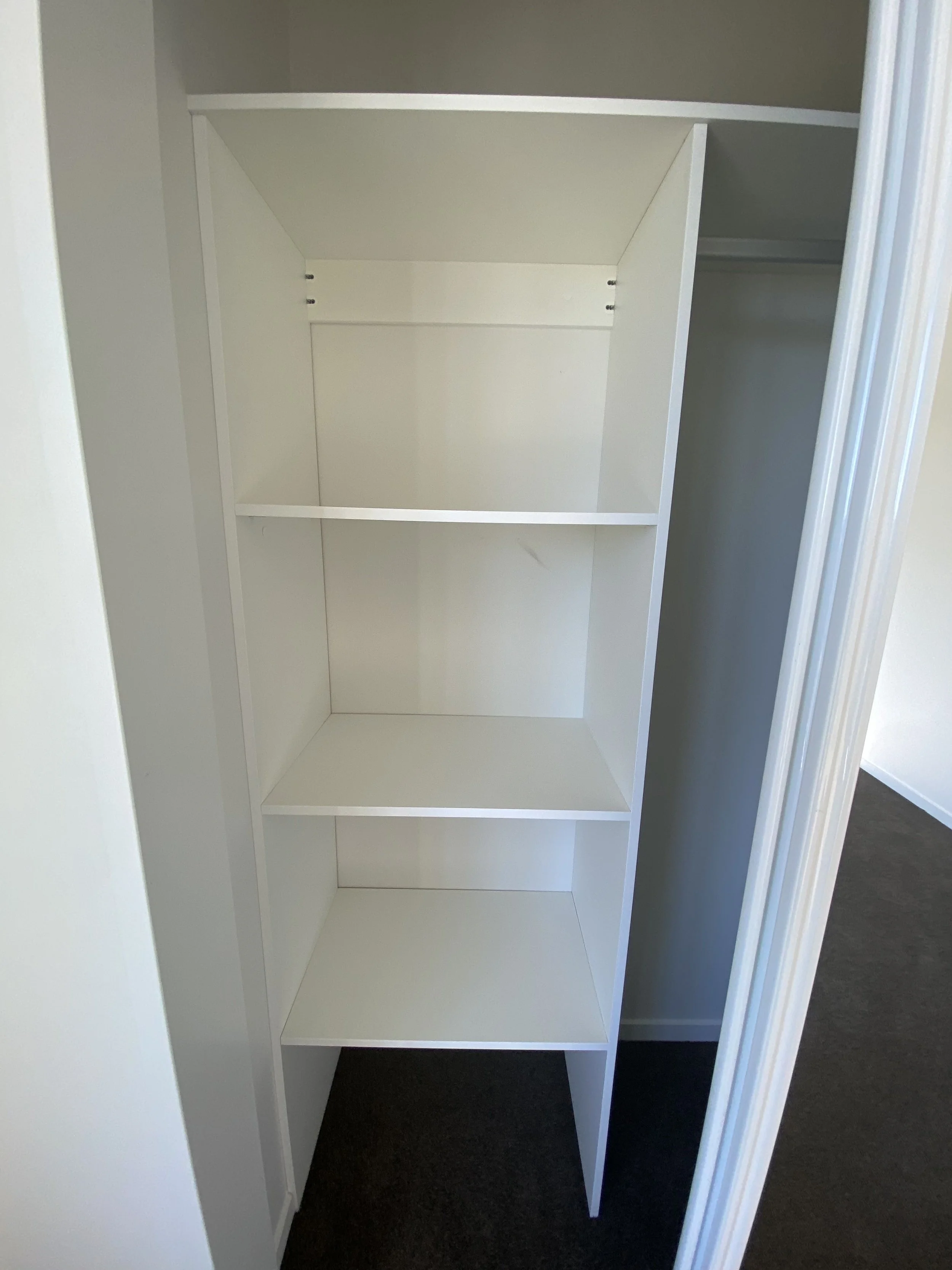 Custom wardrobe installed in Flat Bush by DCW Services