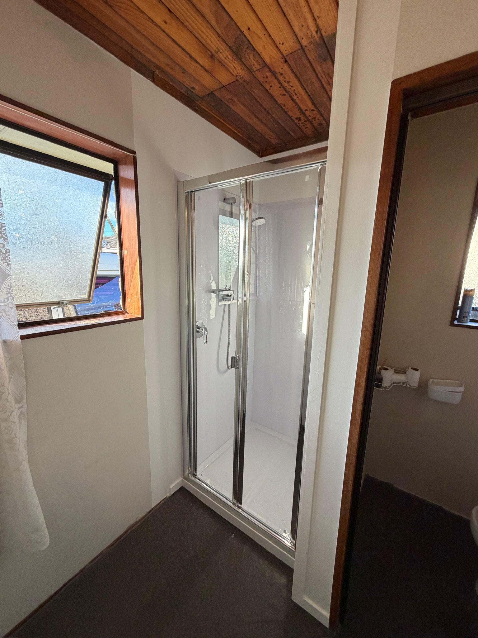 Bathroom renovation and shower replacement completed in South Auckland