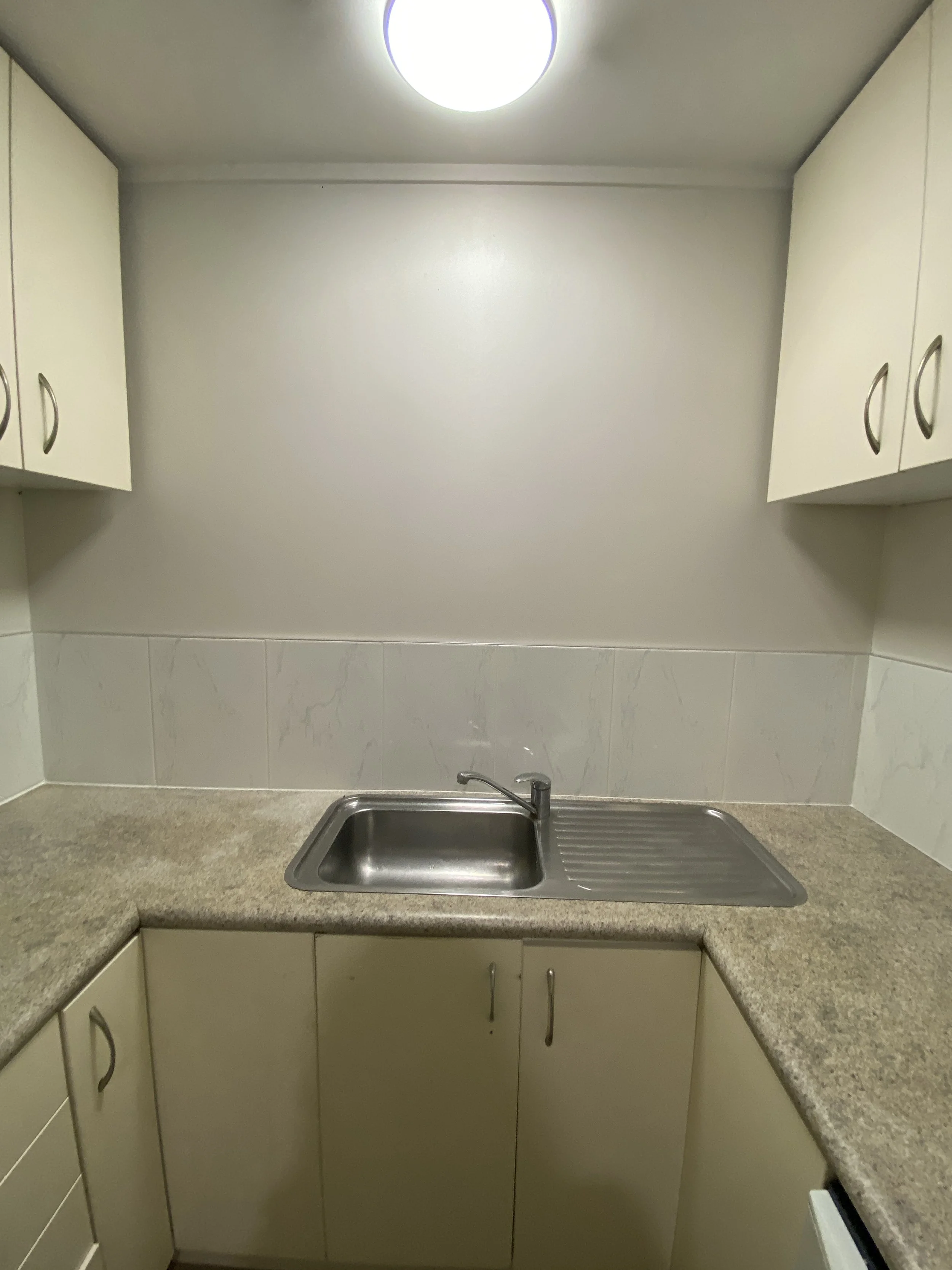 Kitchen splashback installation completed in South Auckland