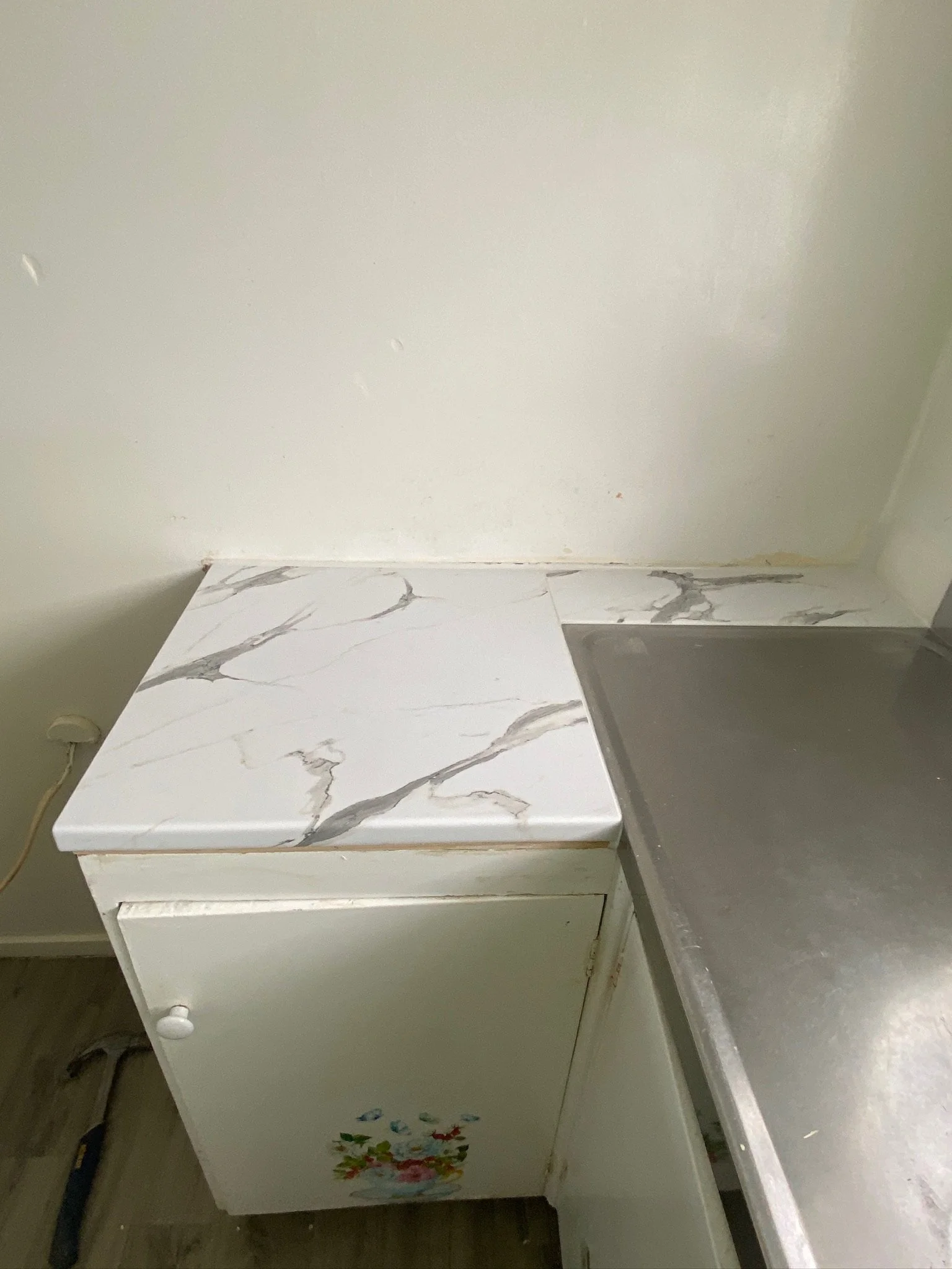 Small kitchen benchtop replacement completed in South Auckland