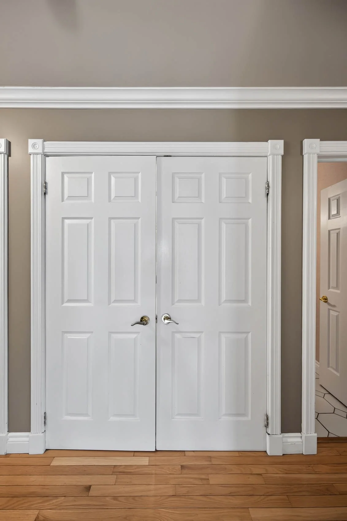 58-EulaWhite-030.jpg