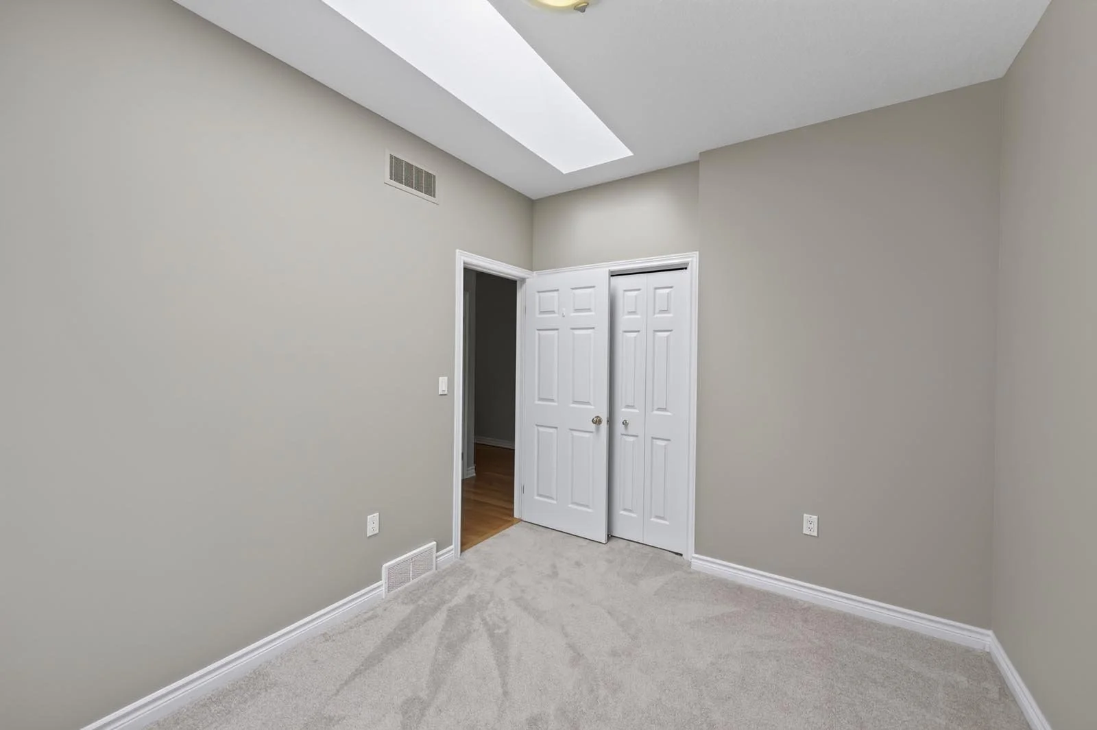 14-Northcrest-062.jpg