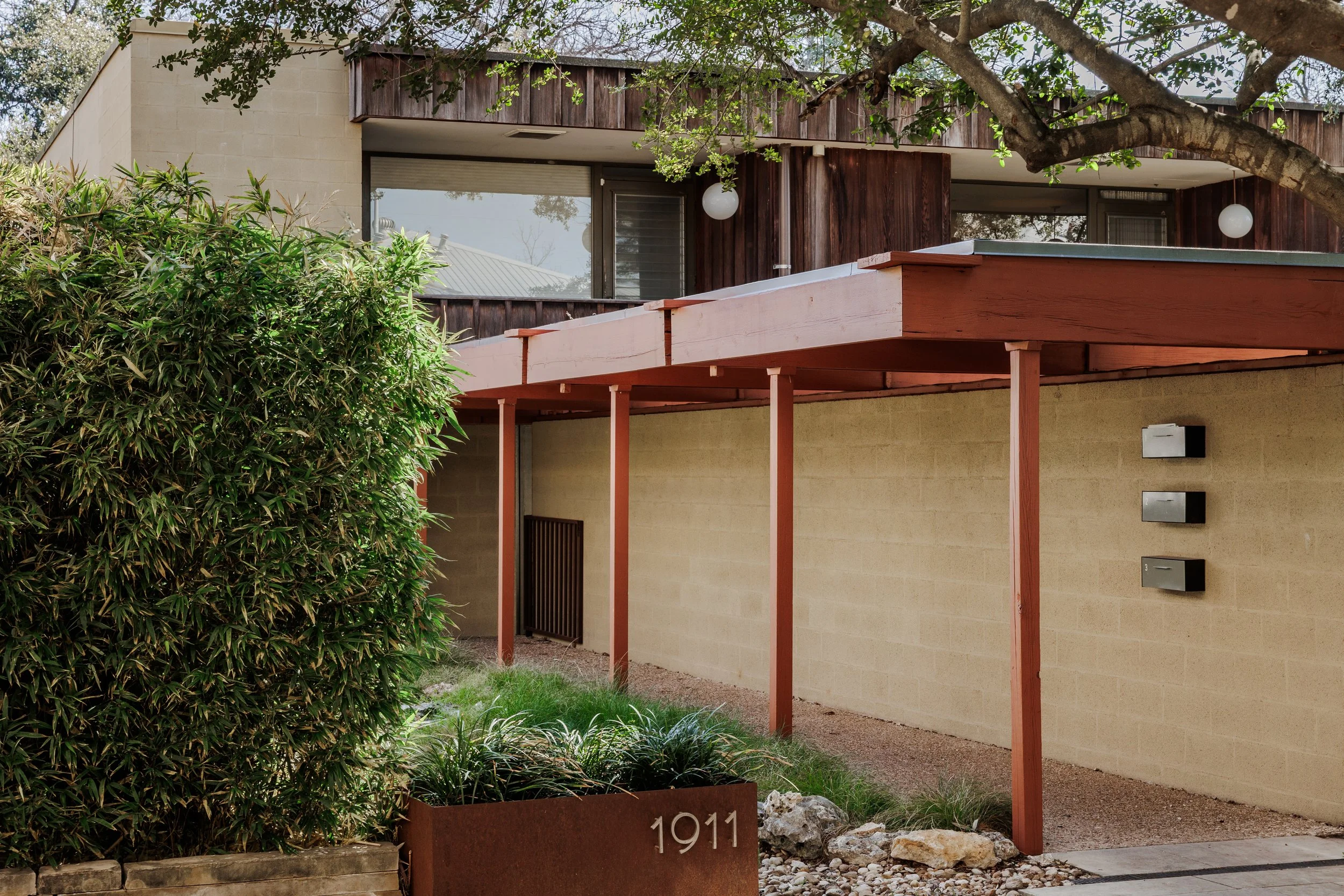 Cliff Street  (Photo: James H. Ruiz, Exclusive 2026 Homes Tour Photographer) 