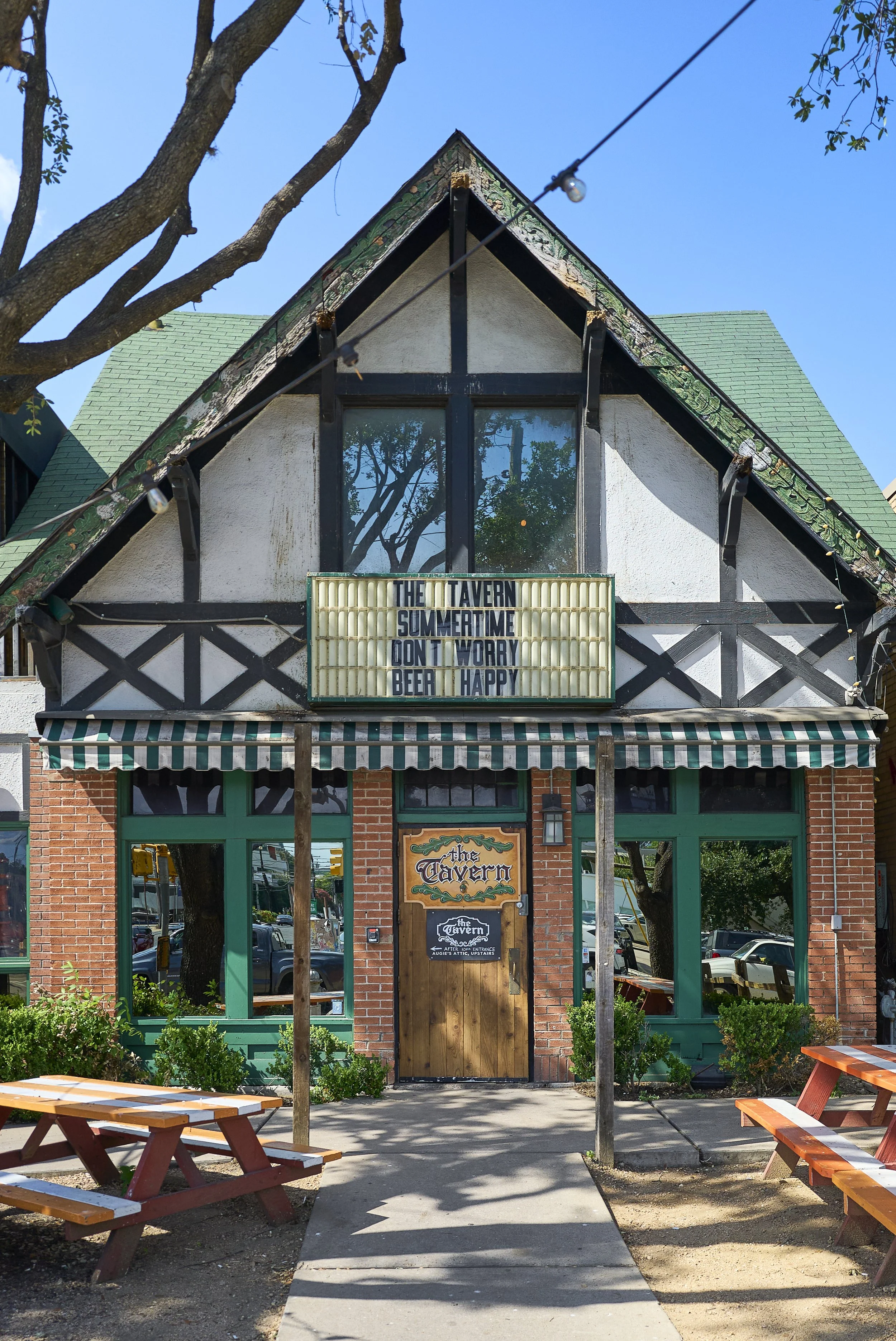  The Tavern 