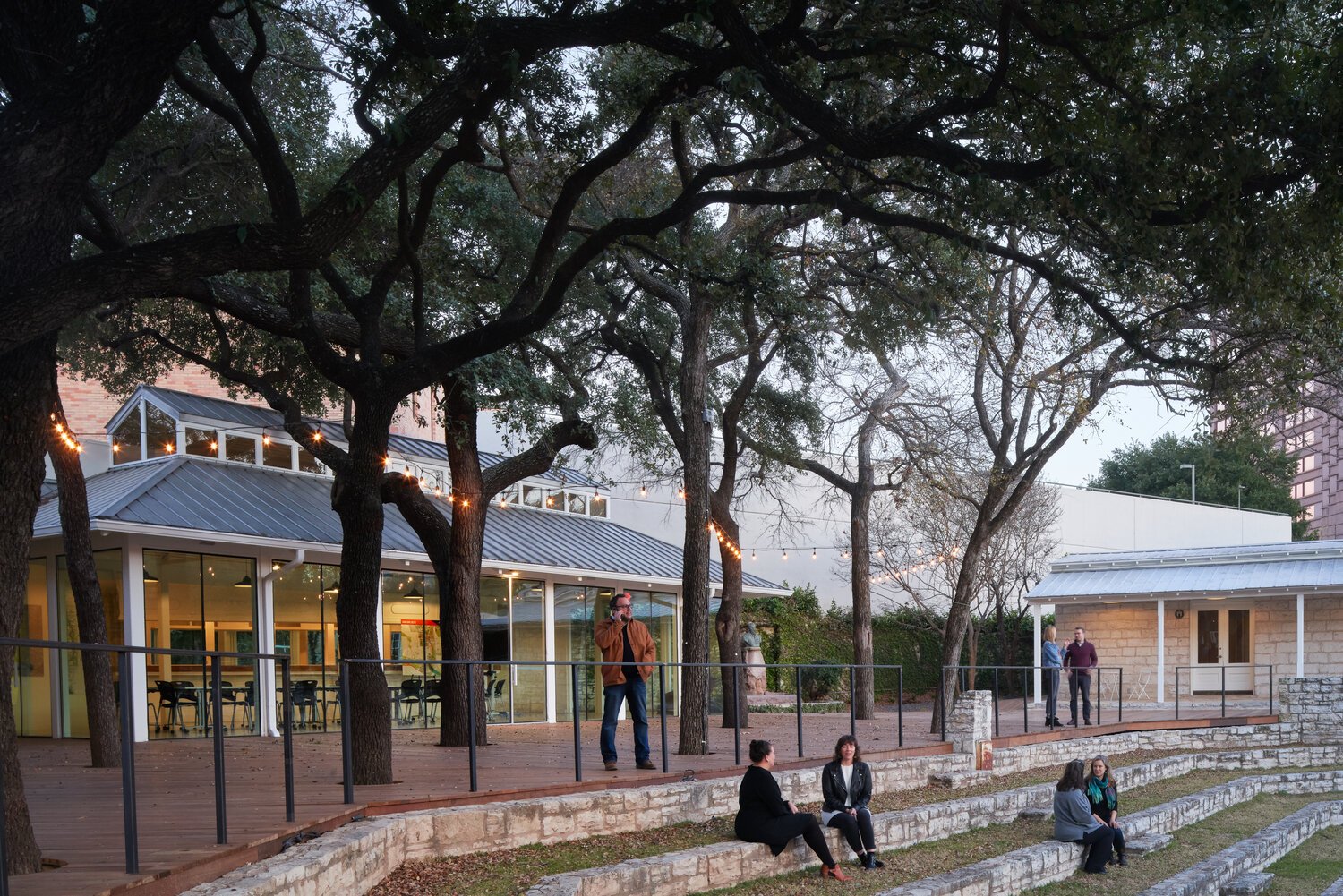  Waterloo Greenway Conservancy: For Stewardship of Symphony Square   (Photo: Leonid Furmansky) 