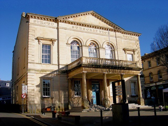 Stroud_Subscription_Rooms_-_geograph.org.uk_-_666798.jpg