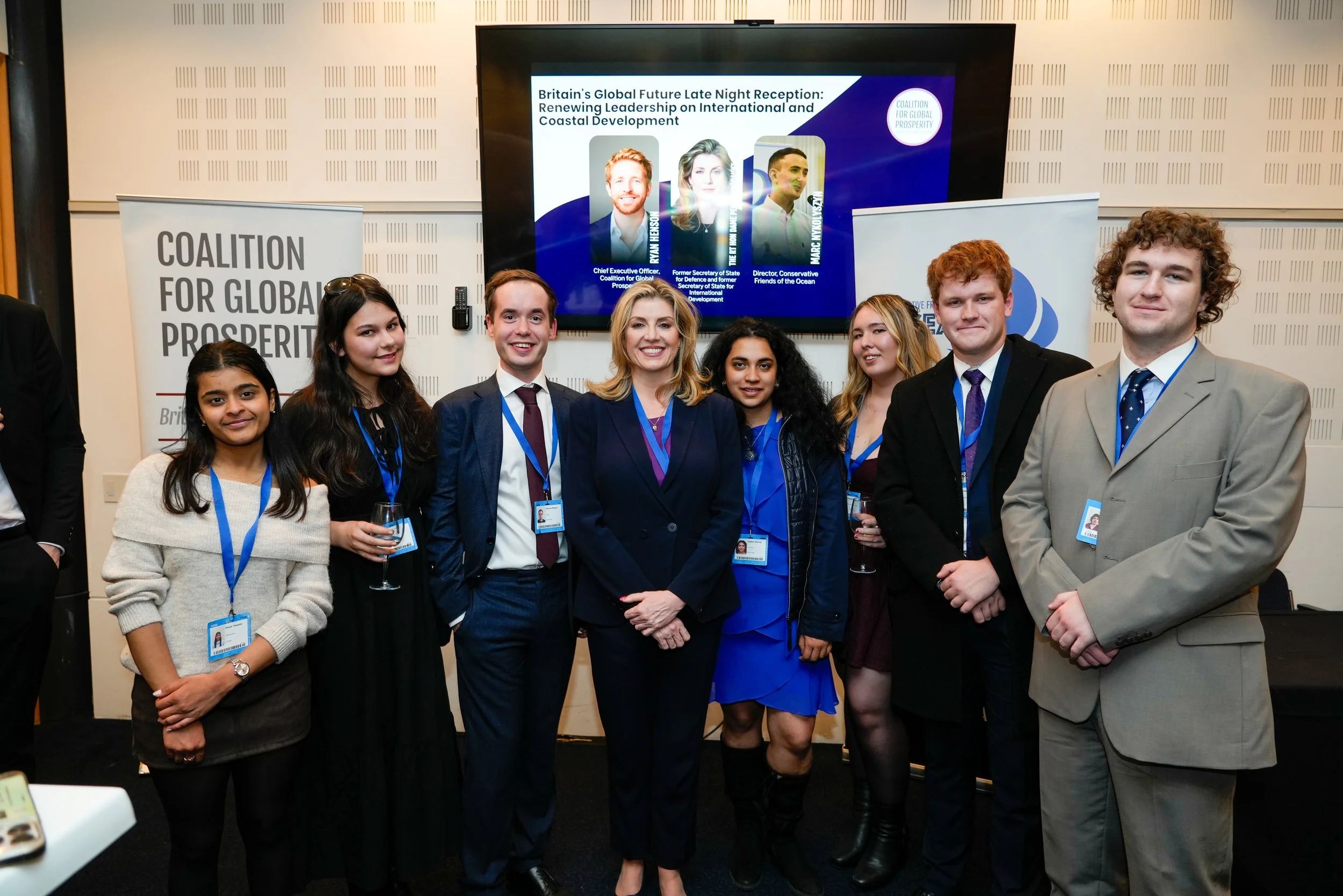 Global_Future-741520.jpg