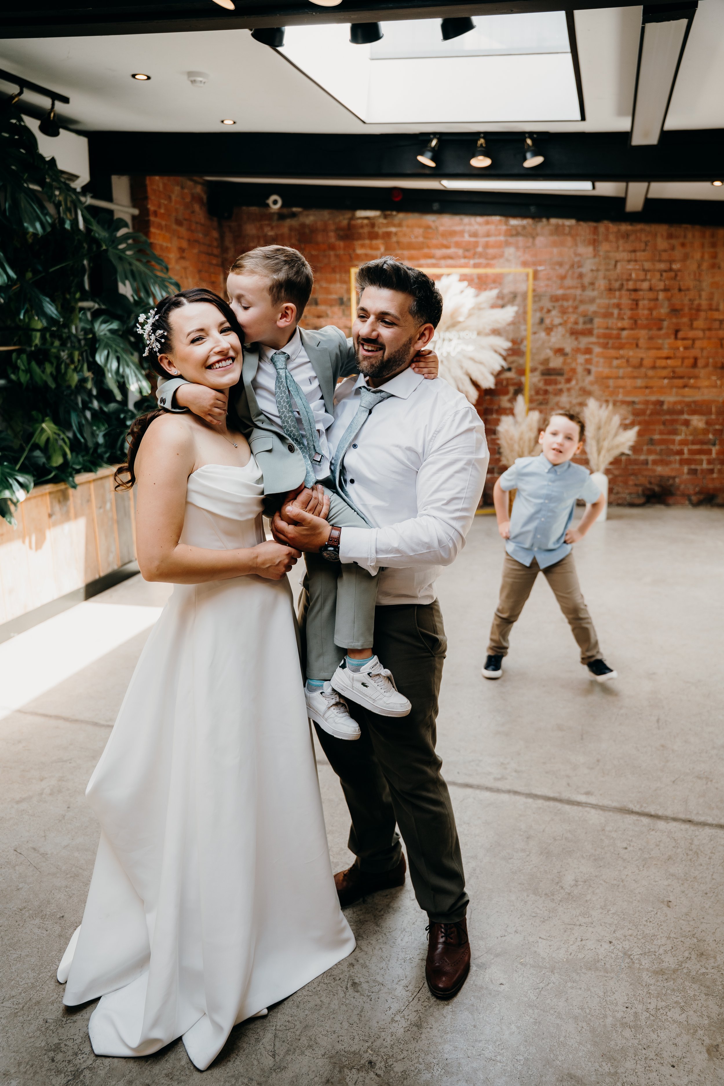 Deniza&Antonio-10-08--2025-Iiswilllowphotography-0398.jpg