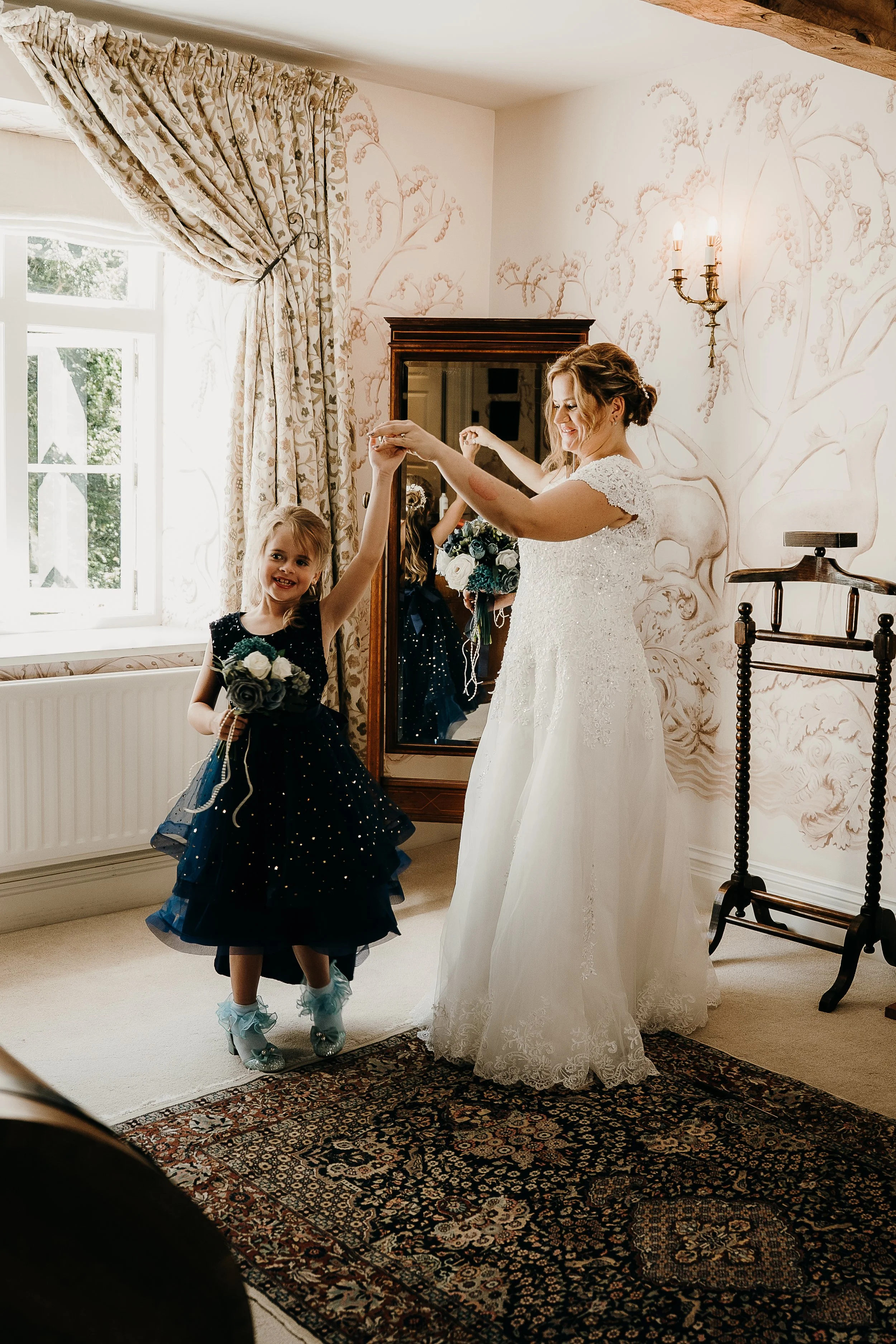 Dewsall court Herefordshire wedding 