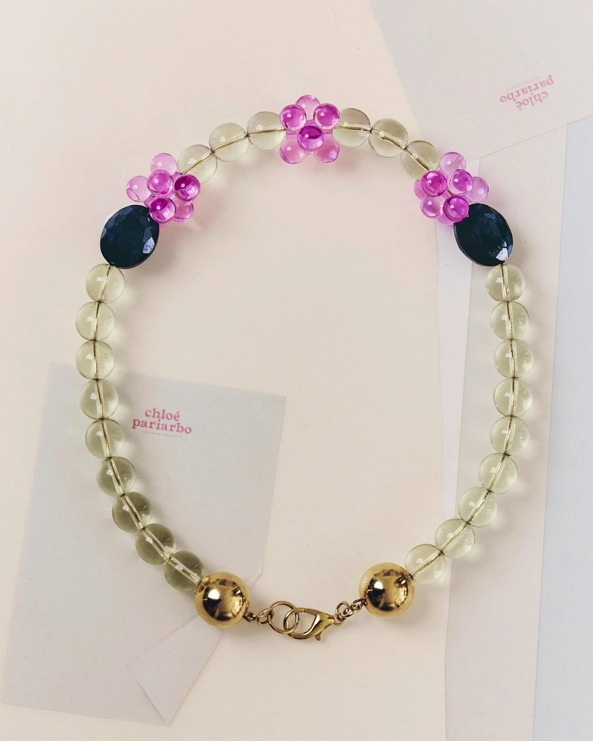 collier Groseille violet