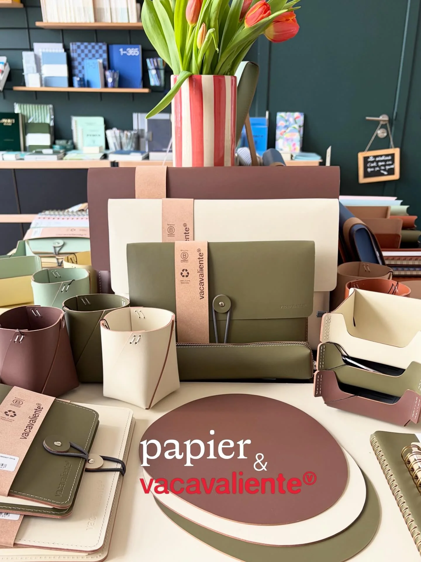 🚀Hier c&rsquo;&eacute;tait la soir&eacute;e de lancement de notre collab avec @vacavaliente entour&eacute;s des aficionados. Un moment joyeux et spontan&eacute; o&ugrave; on a surtout profit&eacute;&hellip; (et compl&egrave;tement oubli&eacute; de f