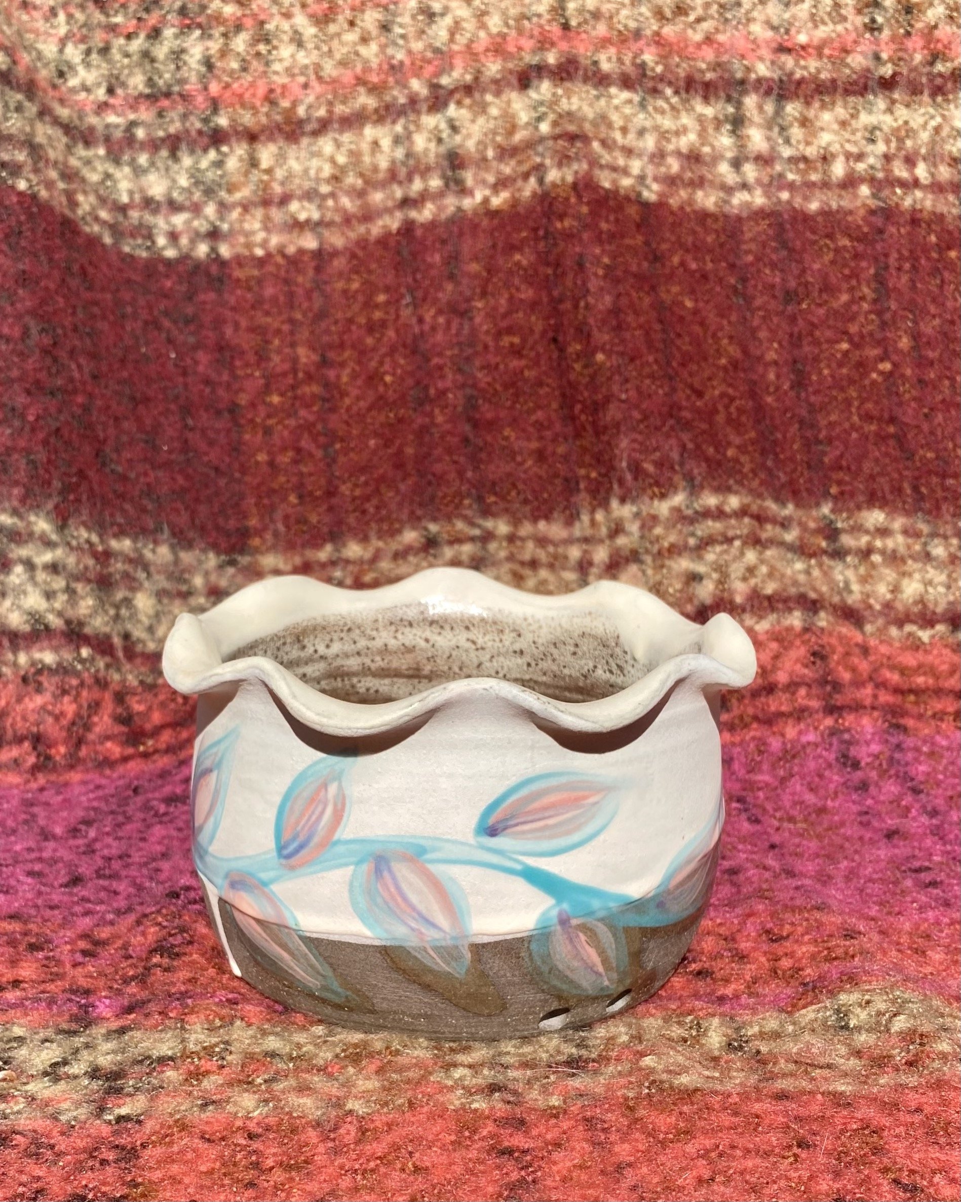 pink leaf planter