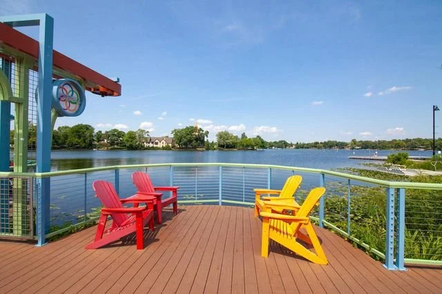 Luxury Wedding Venue in Oconomowoc, WI With a Full Lake Country Weekend Experience