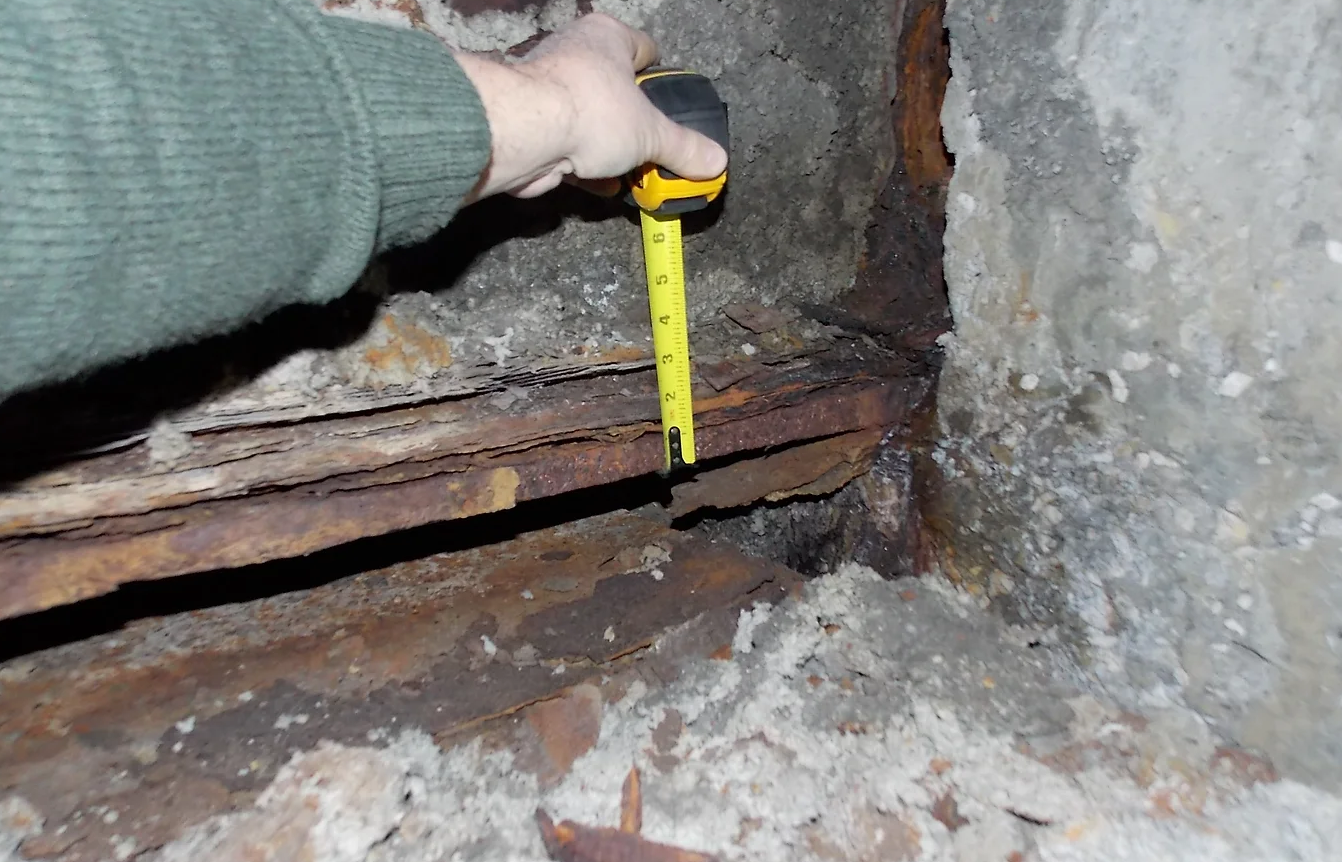 Corroded Steel beam.PNG