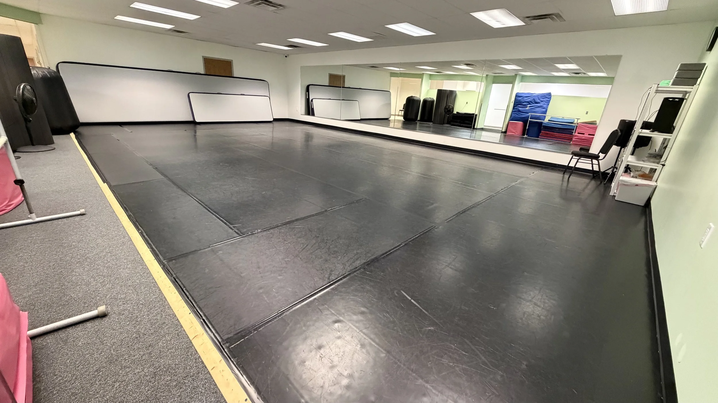 Dance Studio 4