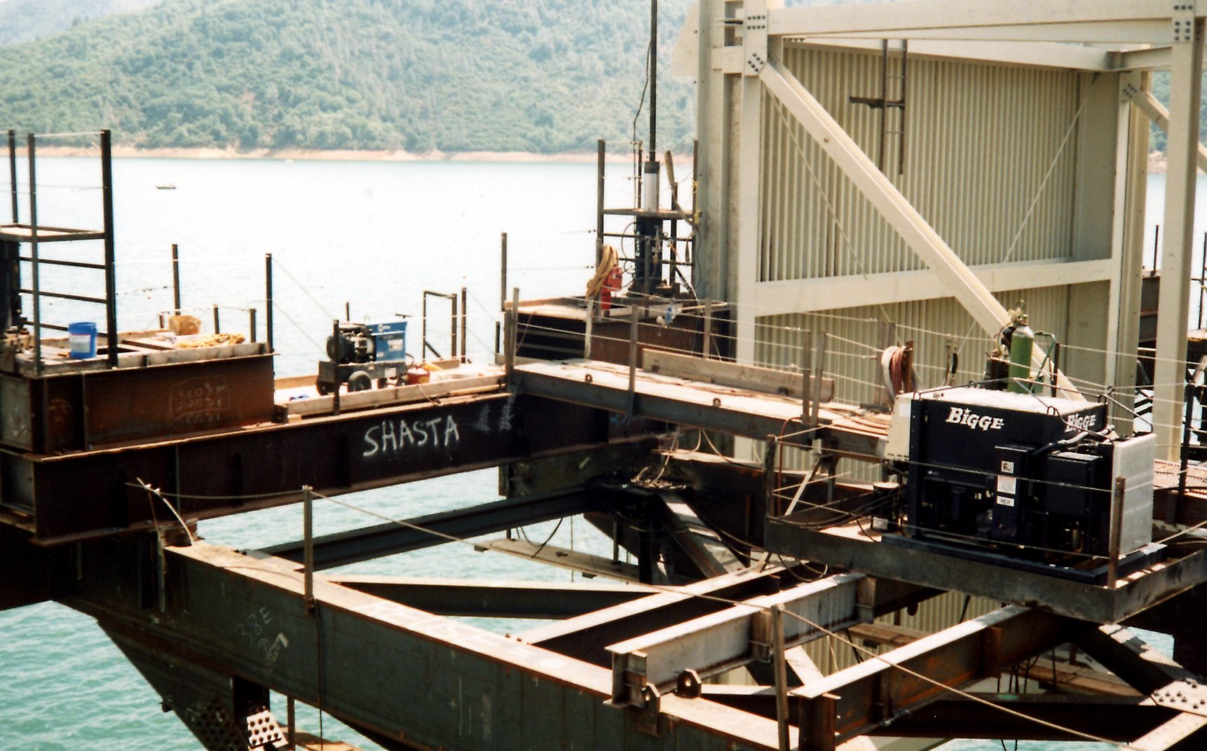 Shasta Dam Temperature Control Device — Somerset Engineering