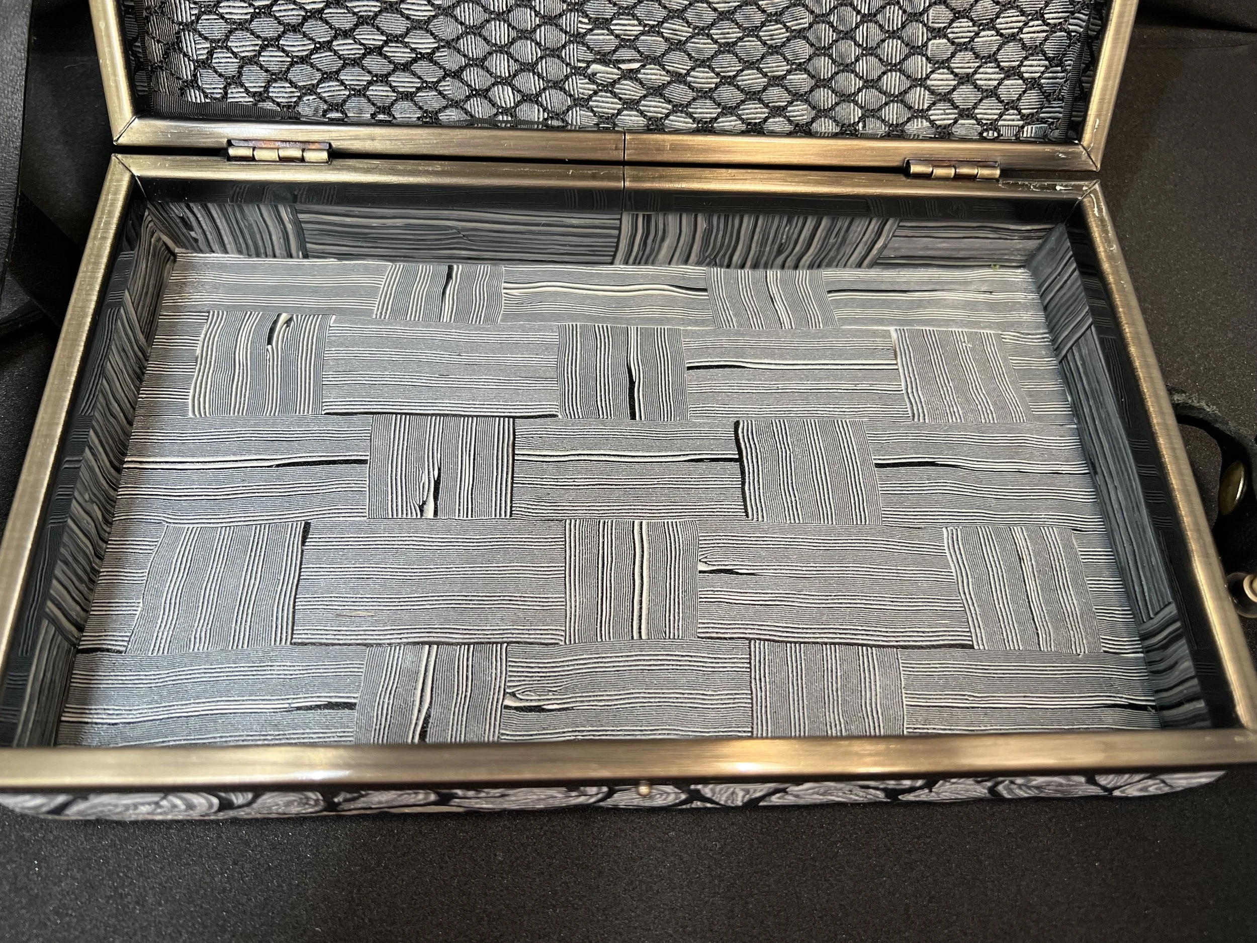 Grey Carved Interior 2.jpg
