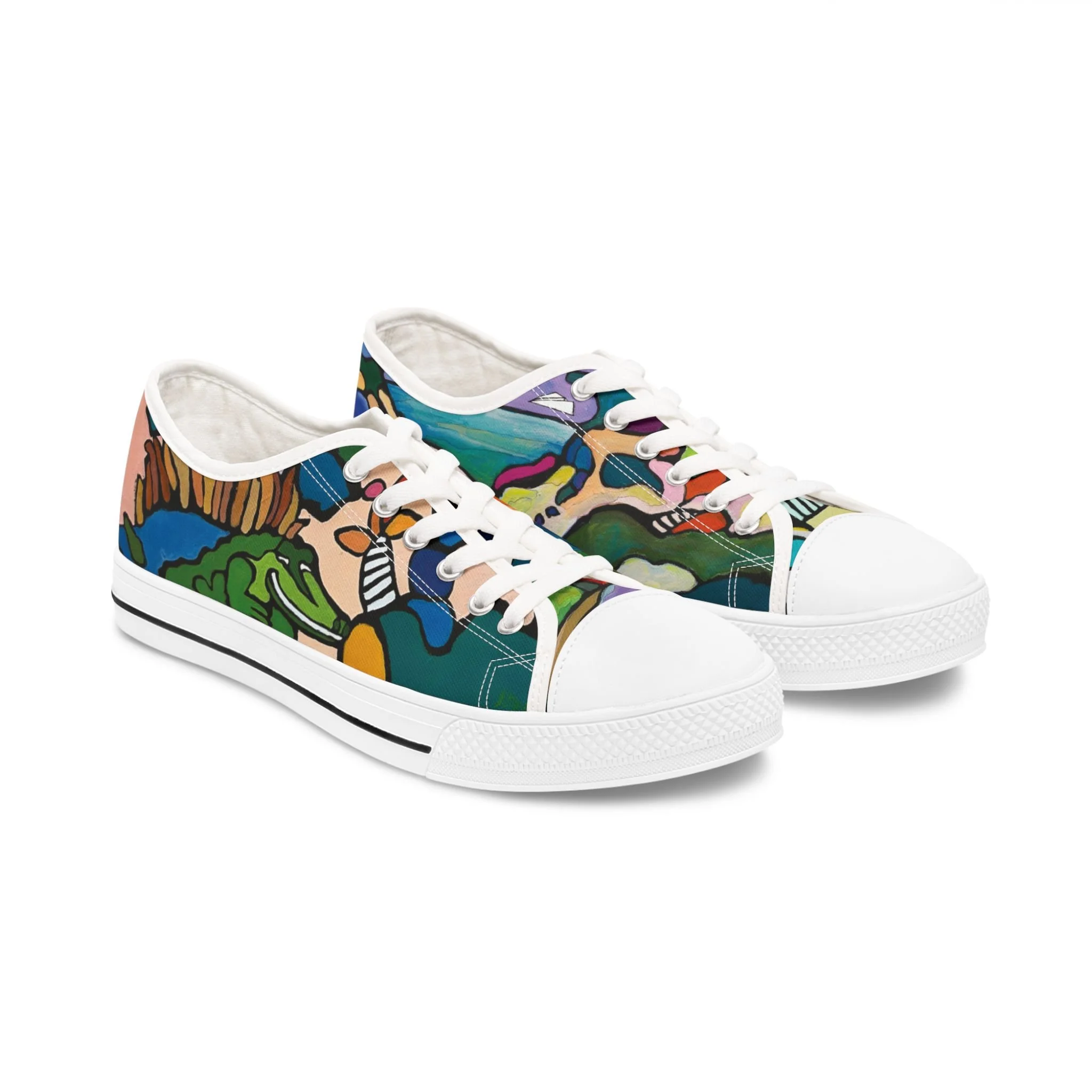 What happens in the dunes…? Sneakers