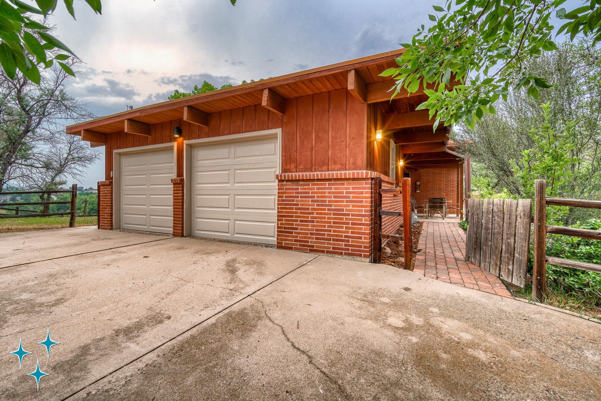 14155-W-54th-Avenue-Arvada-Colorado-Mid-Mod-Home-For-Sale-Adrian-Kinney-E-28.jpg