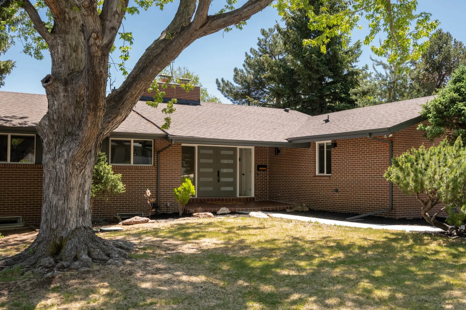 936_SouthColeDrive_004.jpg