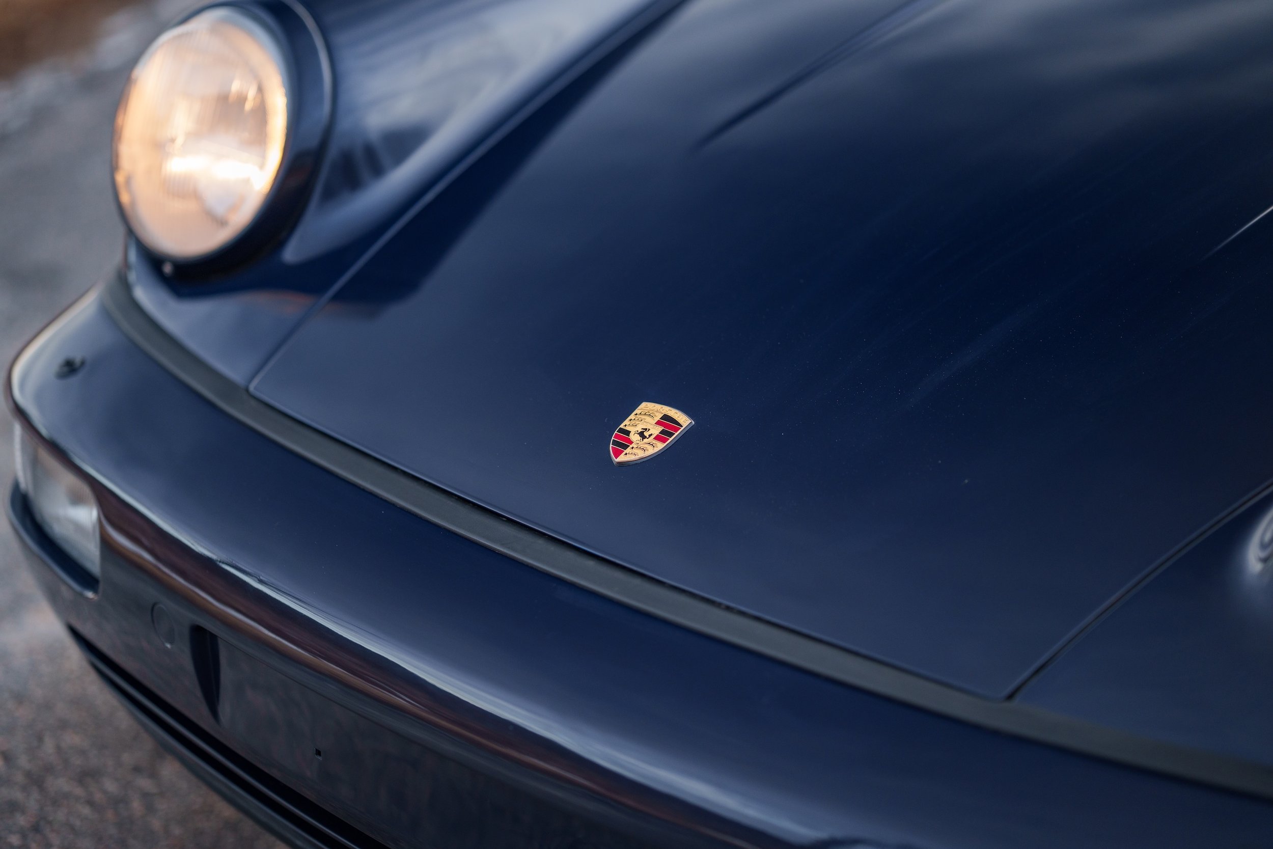 LegacyMotorworks_1990_Porsche911C4_5.jpg