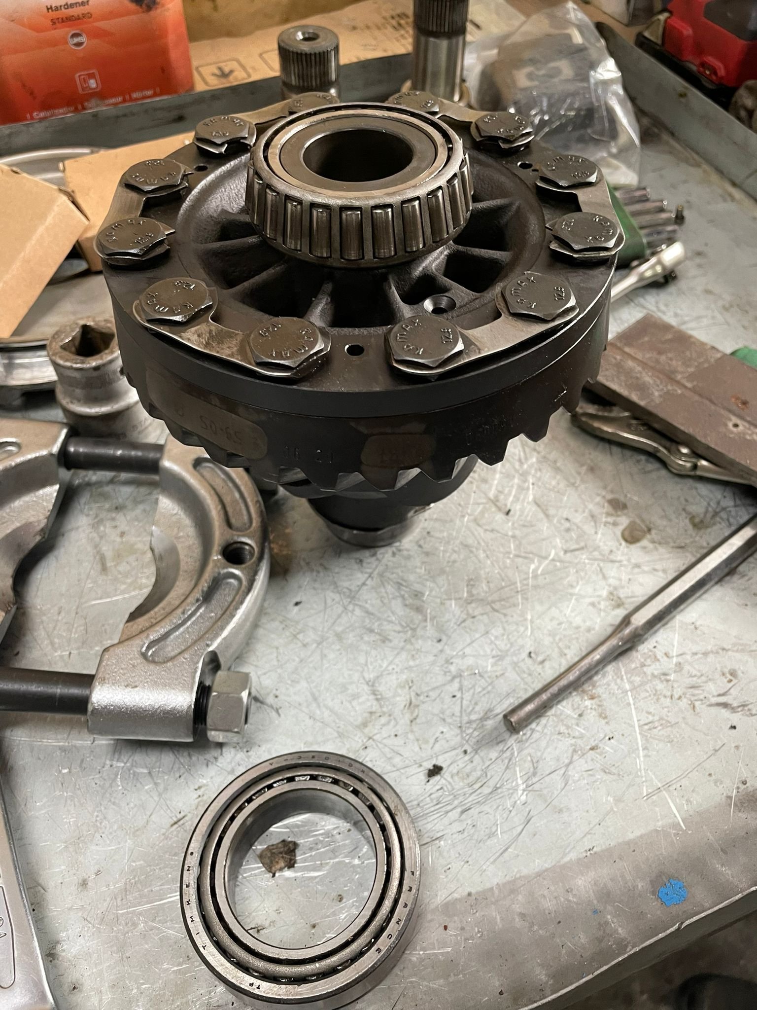 LegacyMotorworks_1990_Porsche911C4_Build_326.jpeg