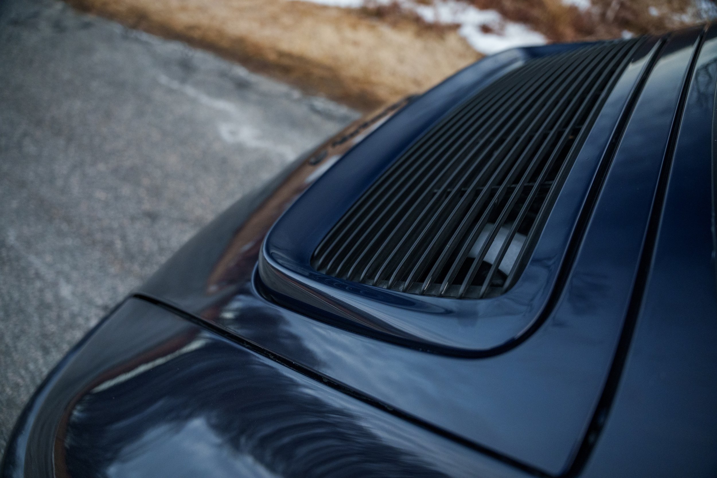 LegacyMotorworks_1990_Porsche911C4_38.jpg