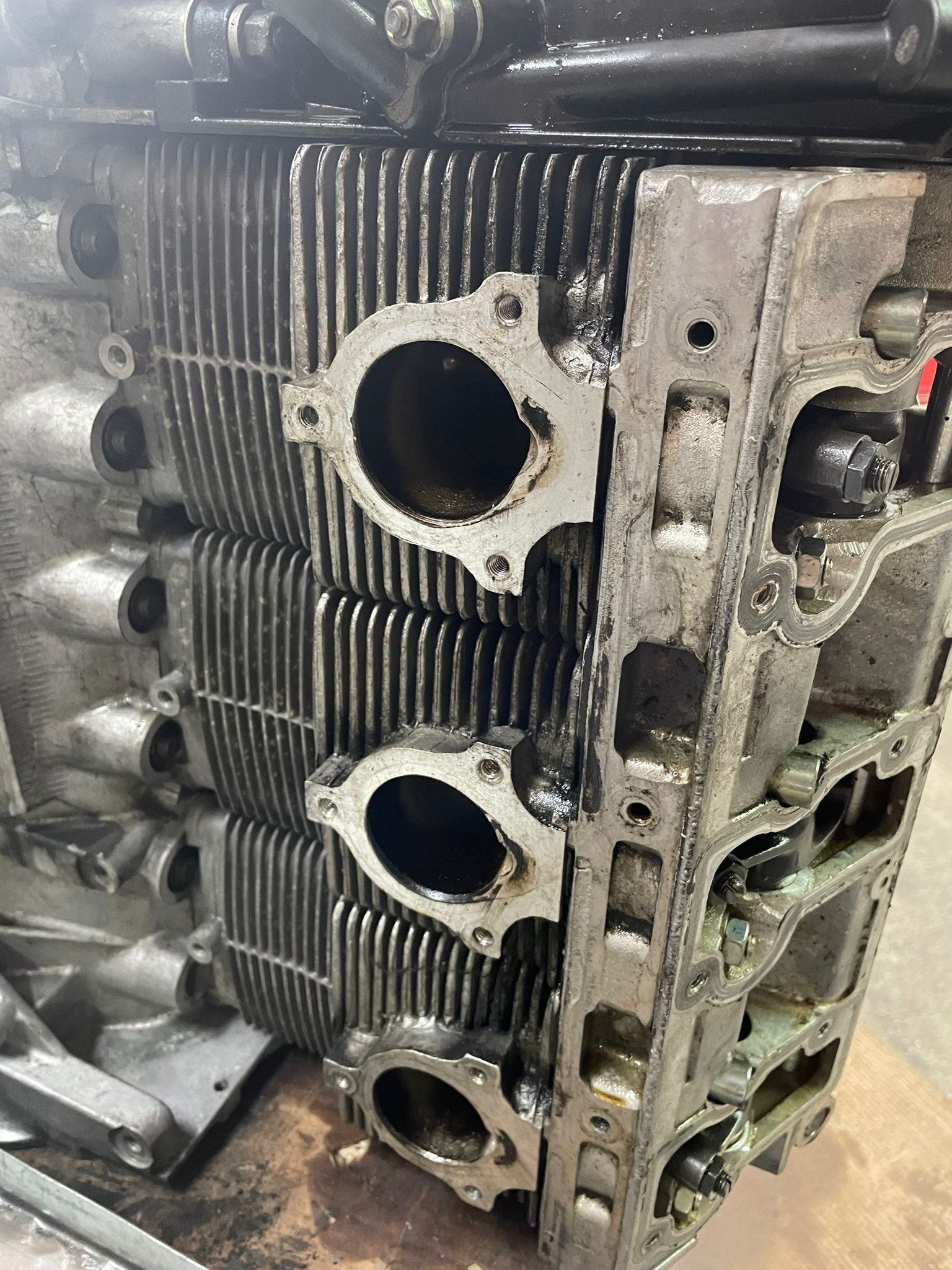 LegacyMotorworks_1990_Porsche911C4_Build_197.jpg