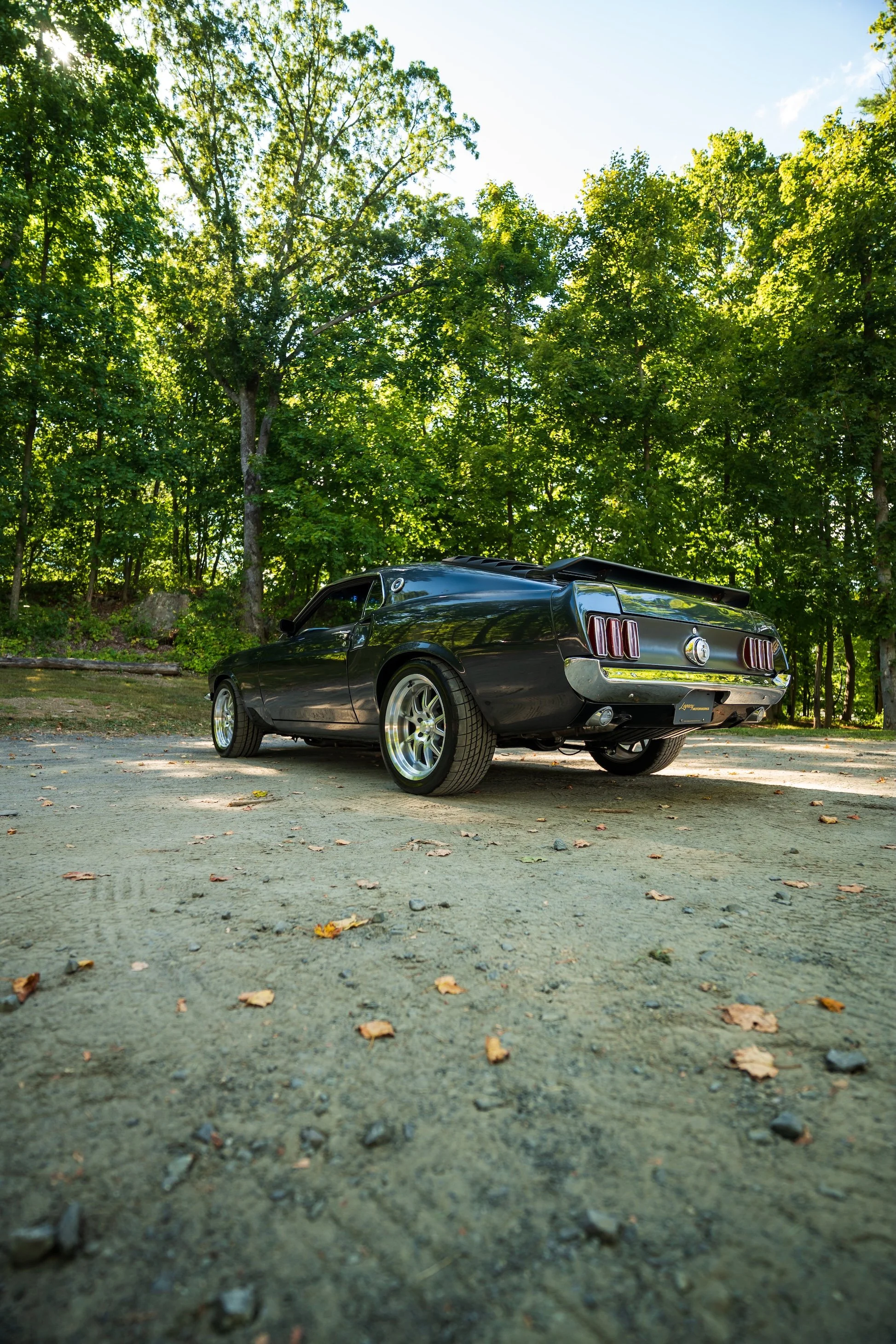LegacyMotorworks_1969FordMach1_ProjctNero_33.jpg