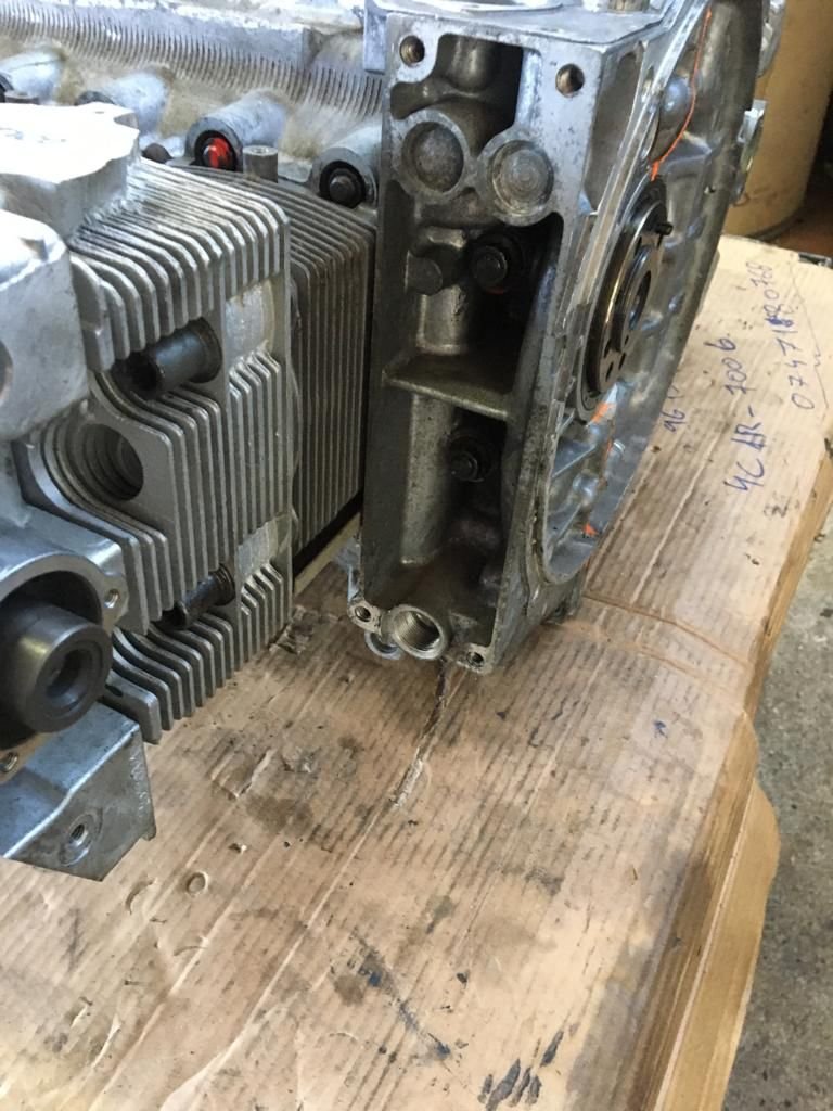 LegacyMotorworks_1990_Porsche911C4_Build_306.jpg