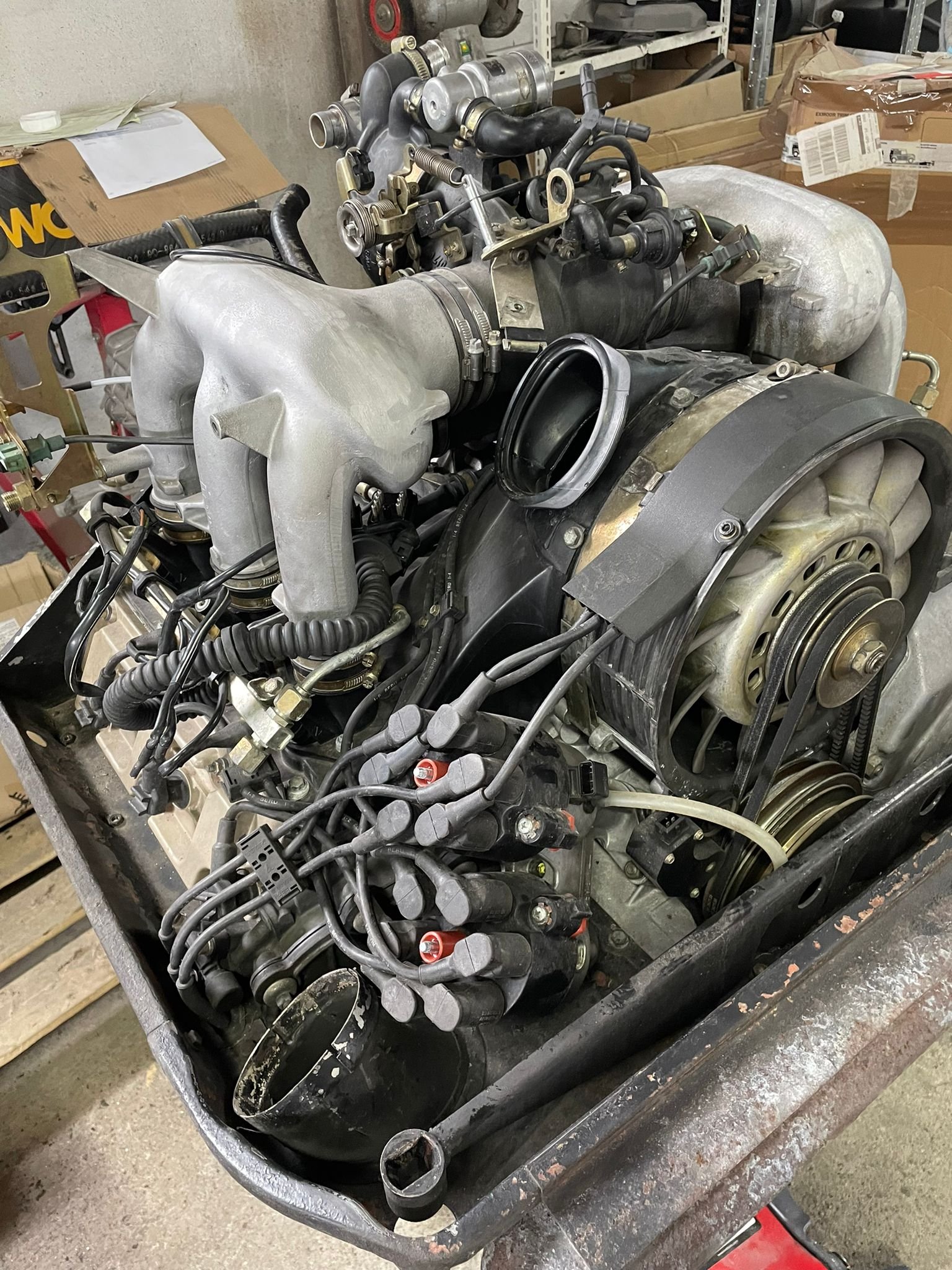 LegacyMotorworks_1990_Porsche911C4_Build_154.jpg