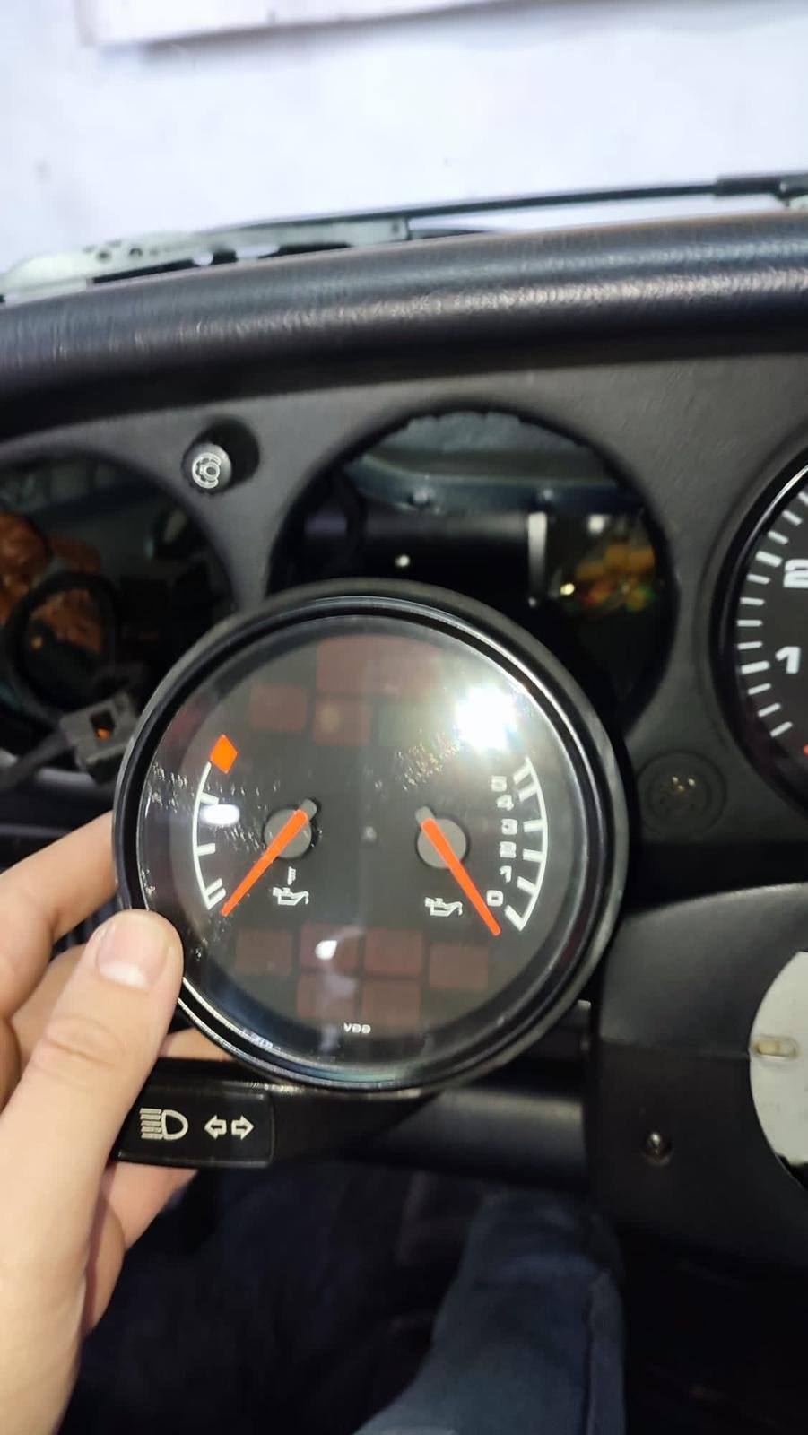 LegacyMotorworks_1990_Porsche911C4_Build_420.jpeg