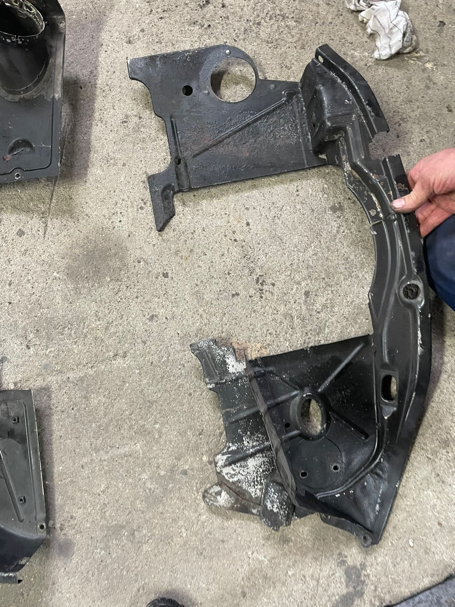 LegacyMotorworks_1990_Porsche911C4_Build_367.jpeg
