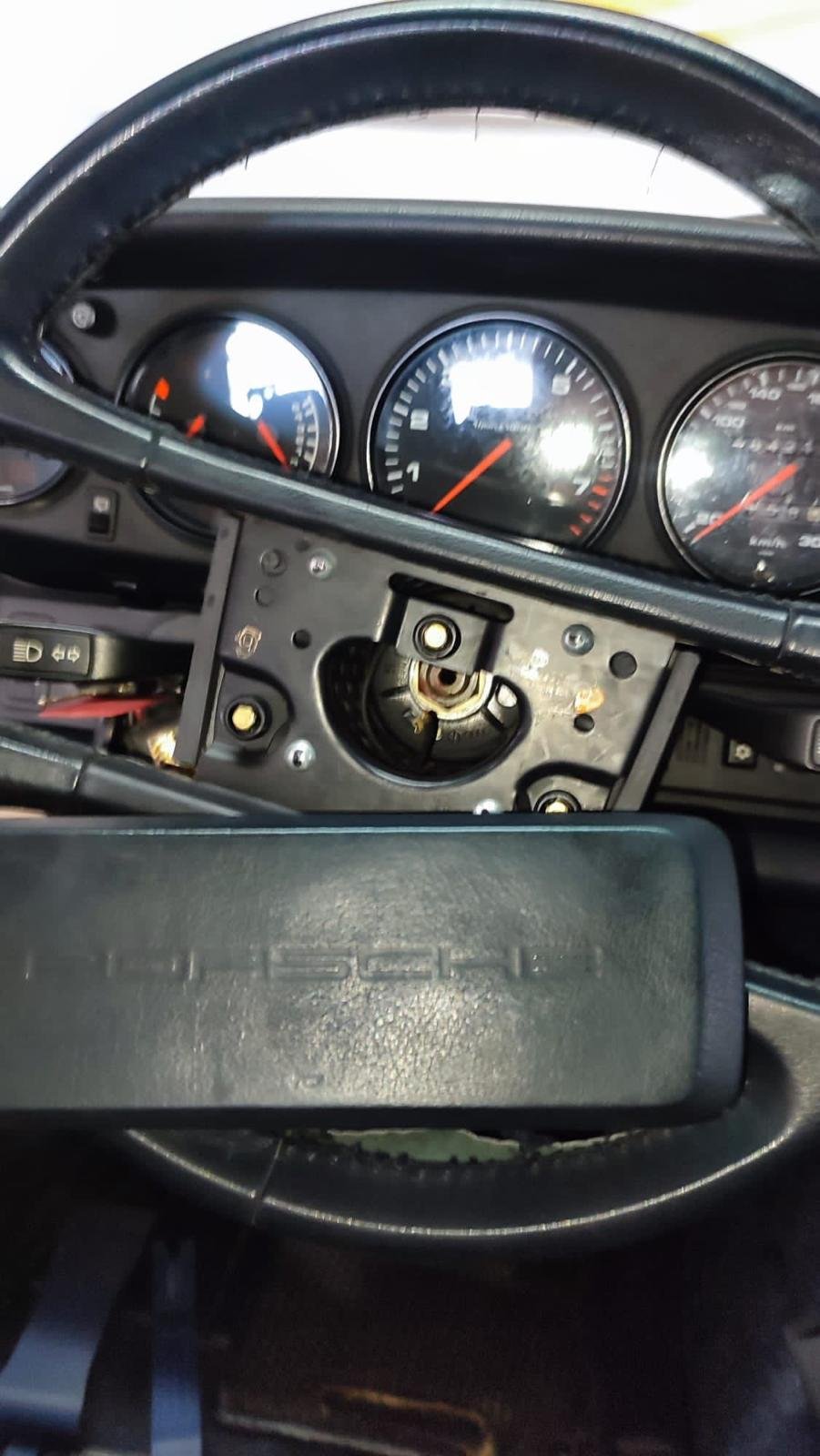 LegacyMotorworks_1990_Porsche911C4_Build_413.jpeg