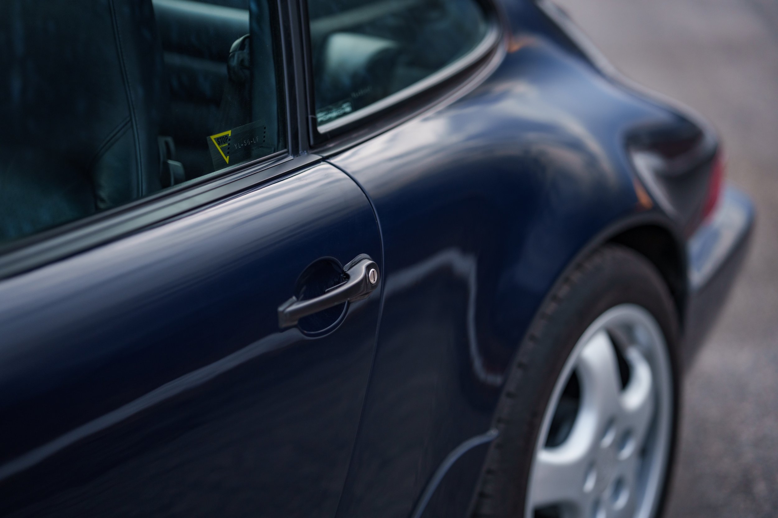 LegacyMotorworks_1990_Porsche911C4_10.jpg
