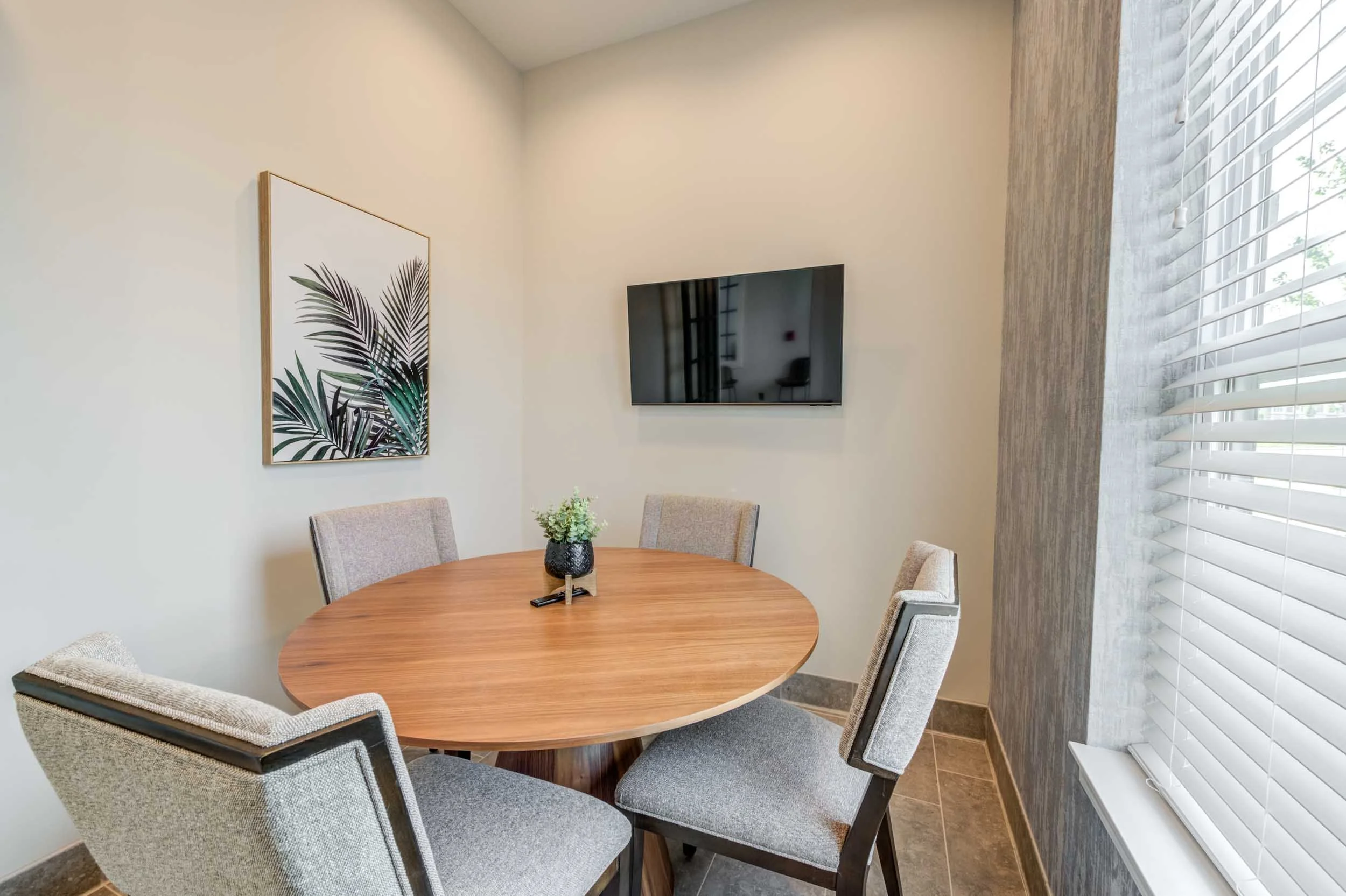 The Reserve of Sugarcreek | Zoom Room