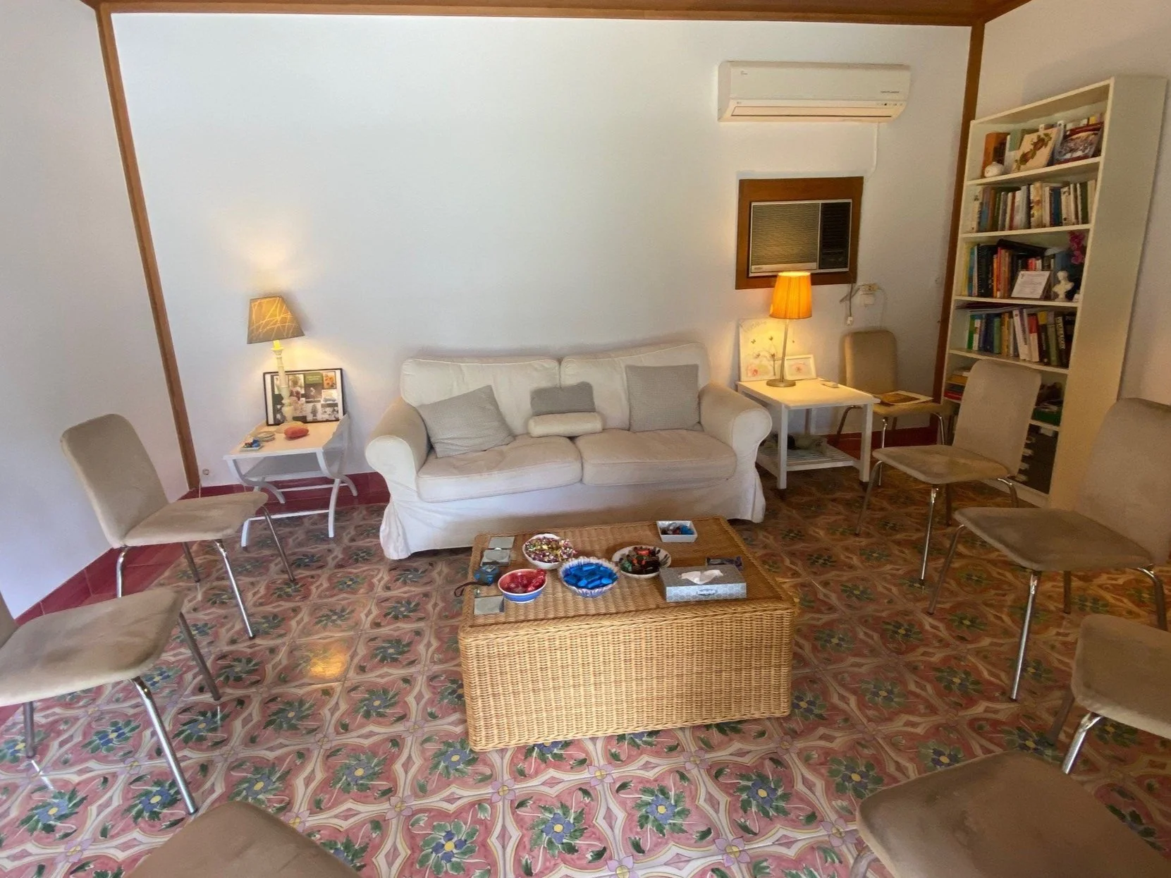 BEFORE - GROUP THERAPY ROOM