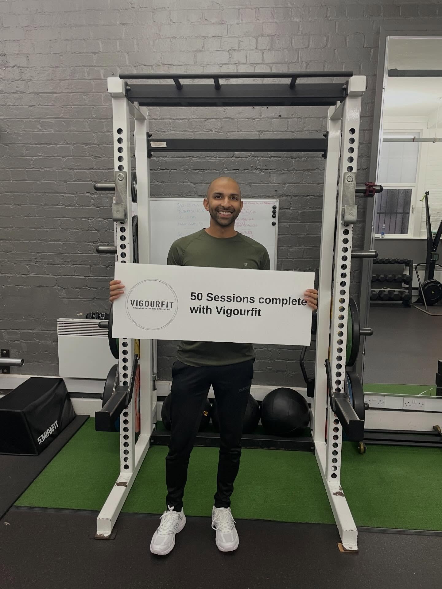 Celebrating the milestones with clients. Well done Vinay 💪
#personaltrainer #leicester #personaltrainingleicester #fitness #milestones