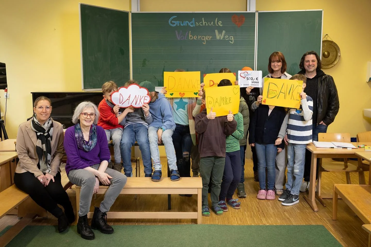 Spendenübergabe in der GGS Volbergerweg