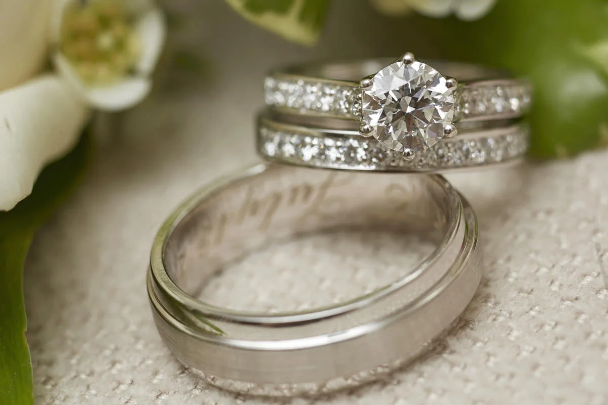 A survivor's guide to wedding shows.