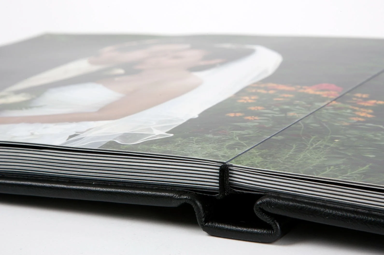 5 Reasons Why You Should Have a Wedding Album