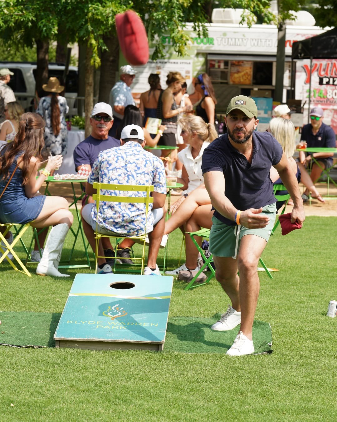 The spring season&rsquo;s just begun, and we&rsquo;re already having so much fun!
 
Swipe to see happy faces and beautiful spaces in Klyde Warren Park.
