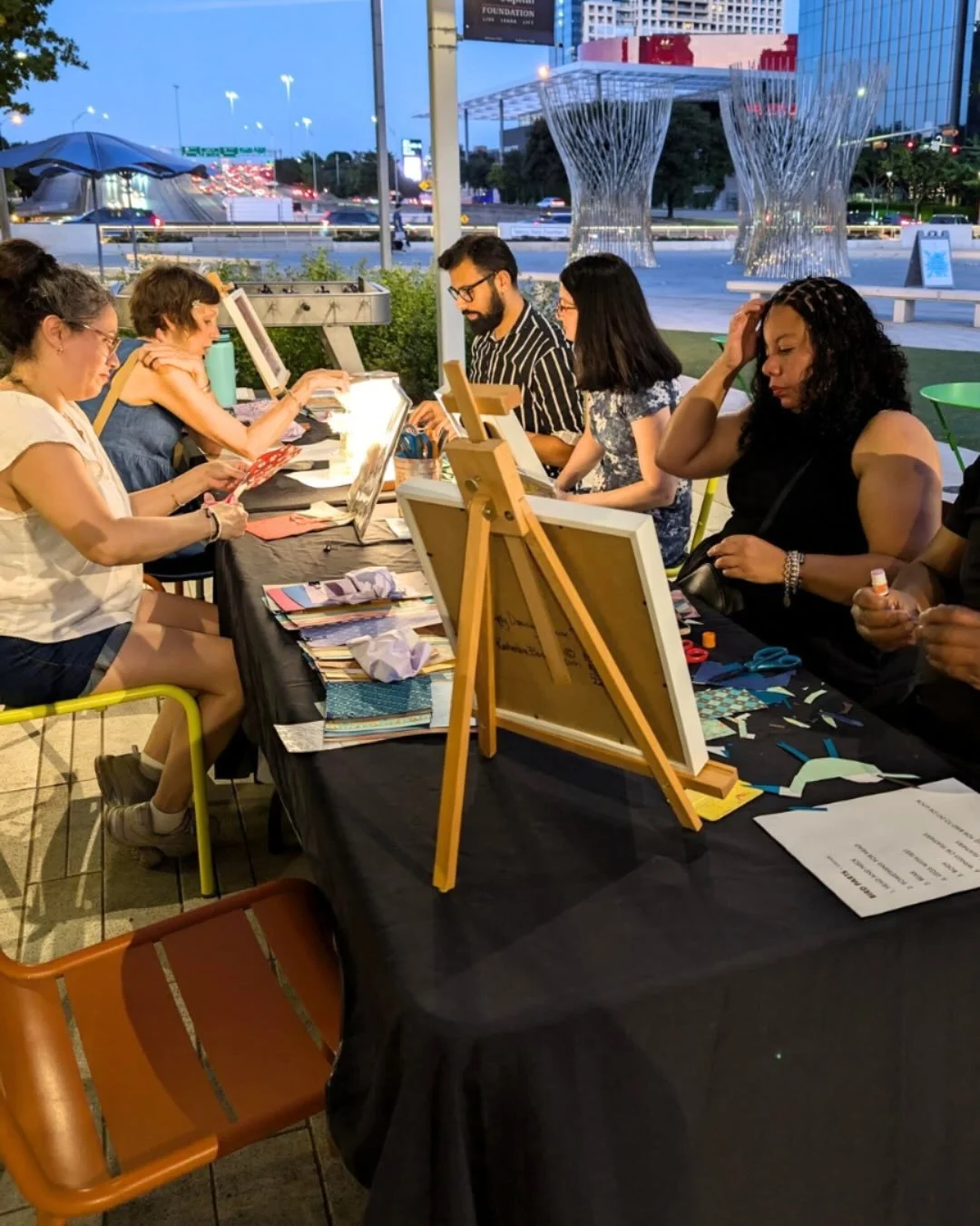 Make art and memories at Art After Dark Date Night with @creativeartscenterdallas! 
 
Whether it&rsquo;s a first date, a friend date or an evening with a longtime love, sparks will fly as creativity takes over. Artists from the Creative Art Center wi