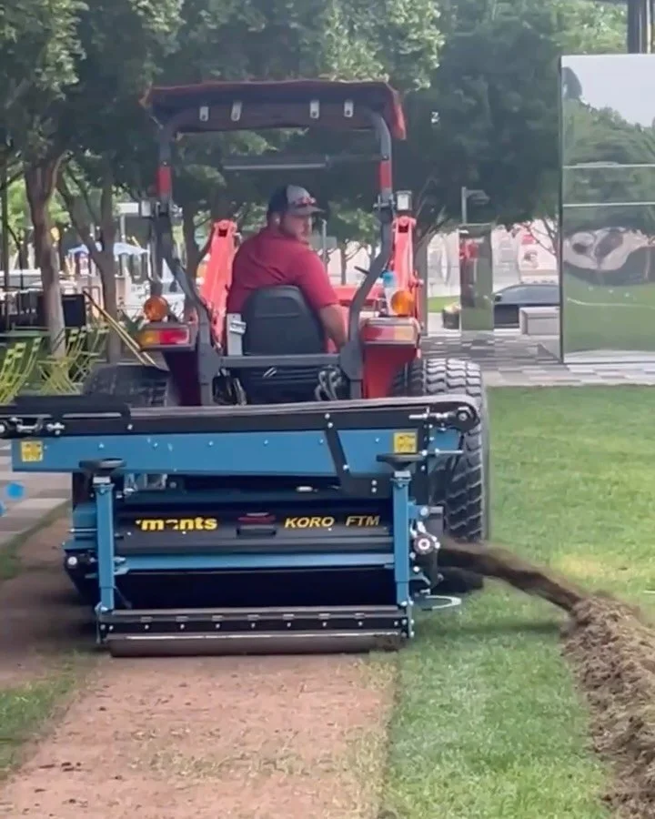 Pardon our dirt!
&nbsp;
It&rsquo;s time for our annual spring lawn refresh. Each year, we resod the Bermuda grass on our East and West lawns so the Park stays green and guest-ready all summer long.

The East Lawn has reopened, and the West Lawn will 